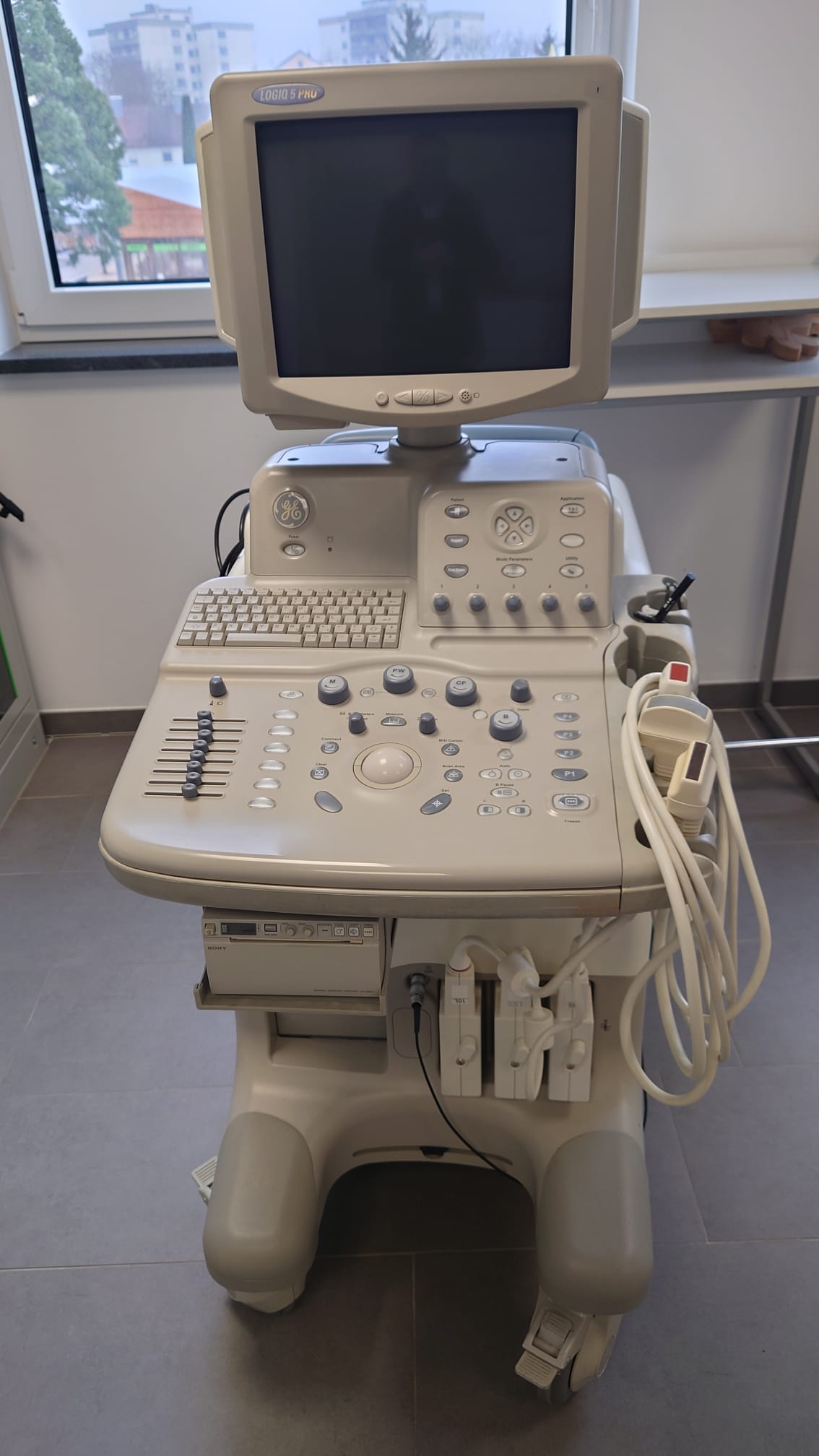 Ultraschallgerät GE Hausärzte Internisten - Bild 2