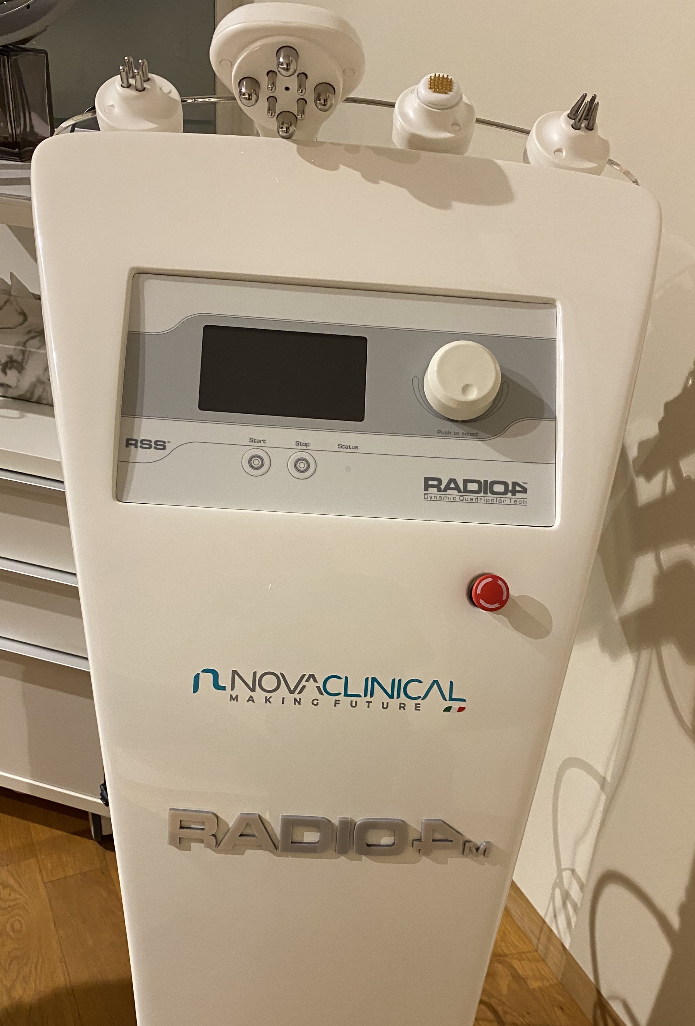 Radiofrequenzgerät Novaclinical 