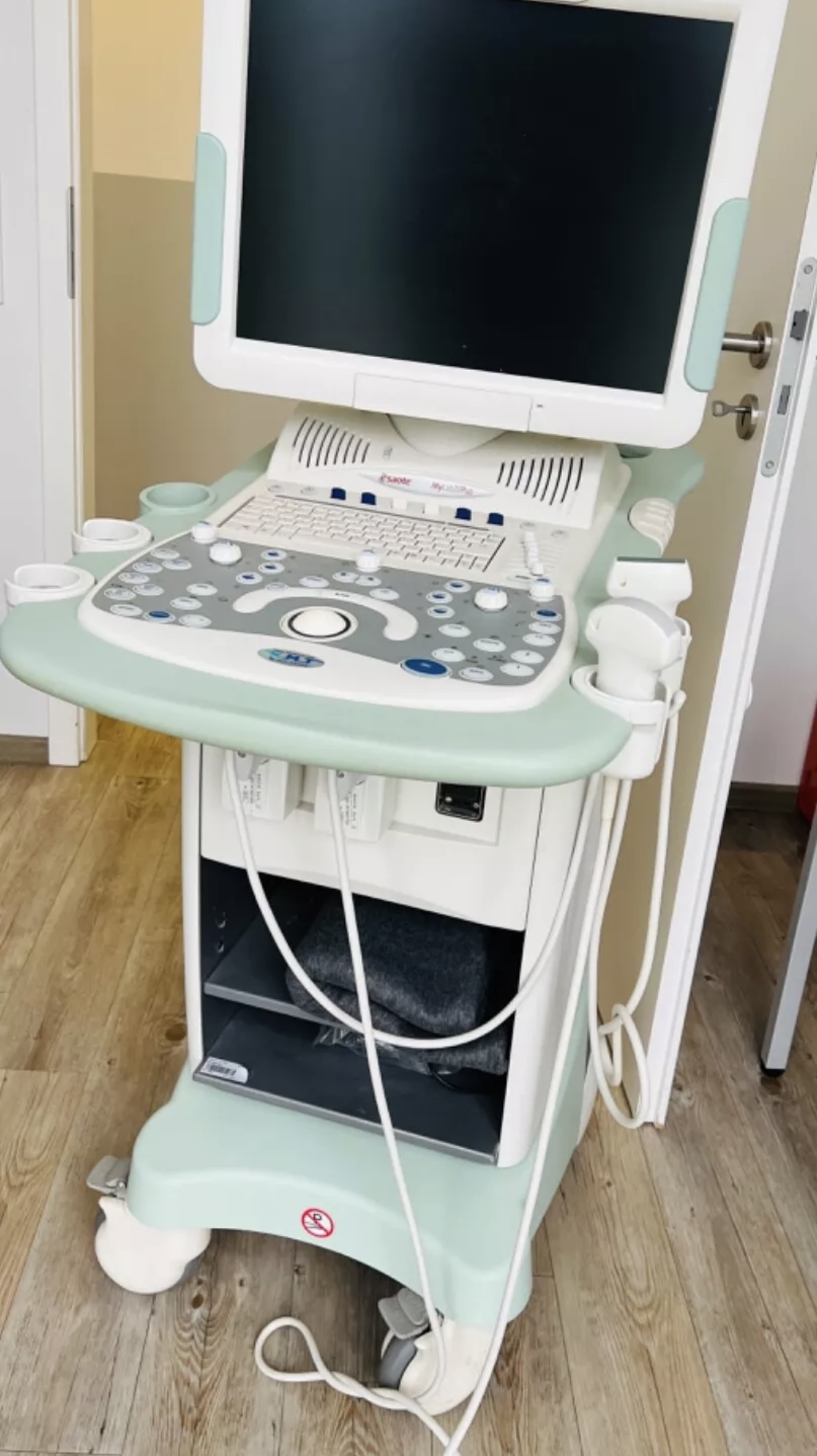 Esaote myLab20 plus ultraschallgerät mit Wagen