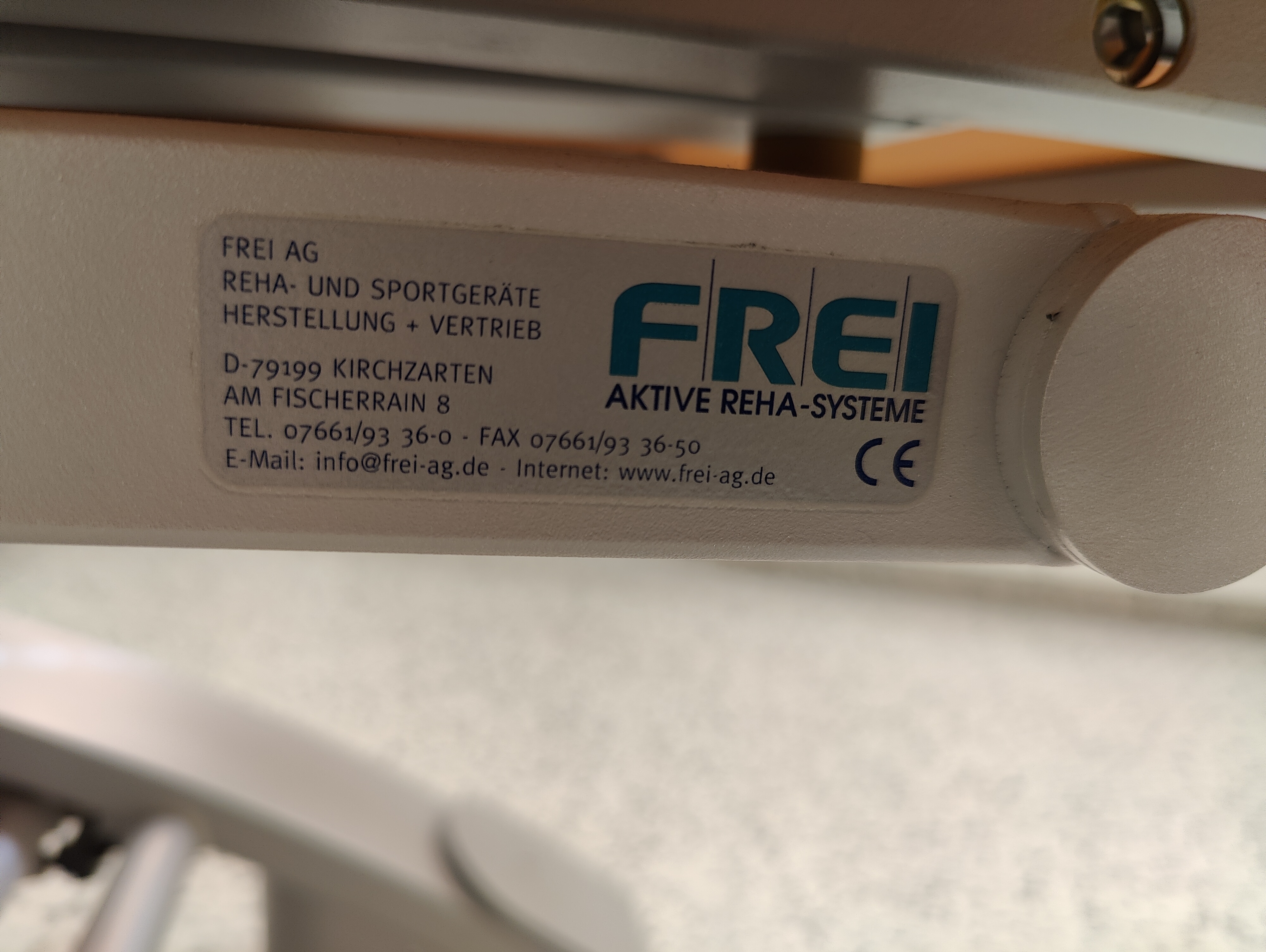 Behandlungsliege /Physiotherapieliege - Bild 2