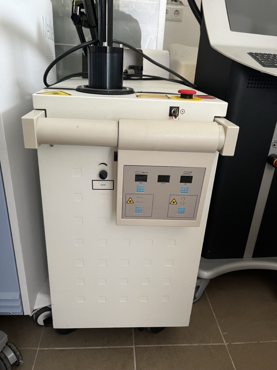 Nd-YAG-Laser - Bild 3