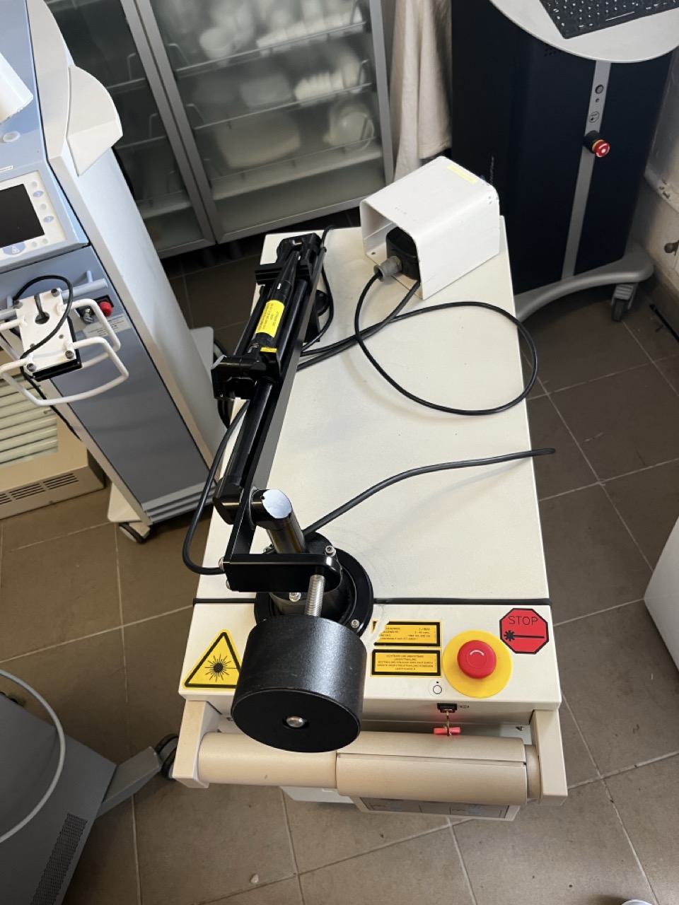 Nd-YAG-Laser