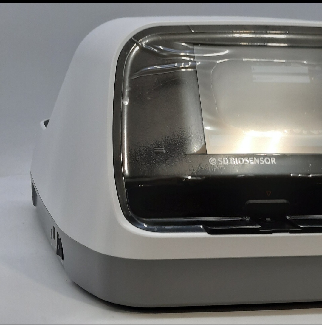 Antigen-Analysegerät SD Biosensor Standard FD2400 - Bild 2