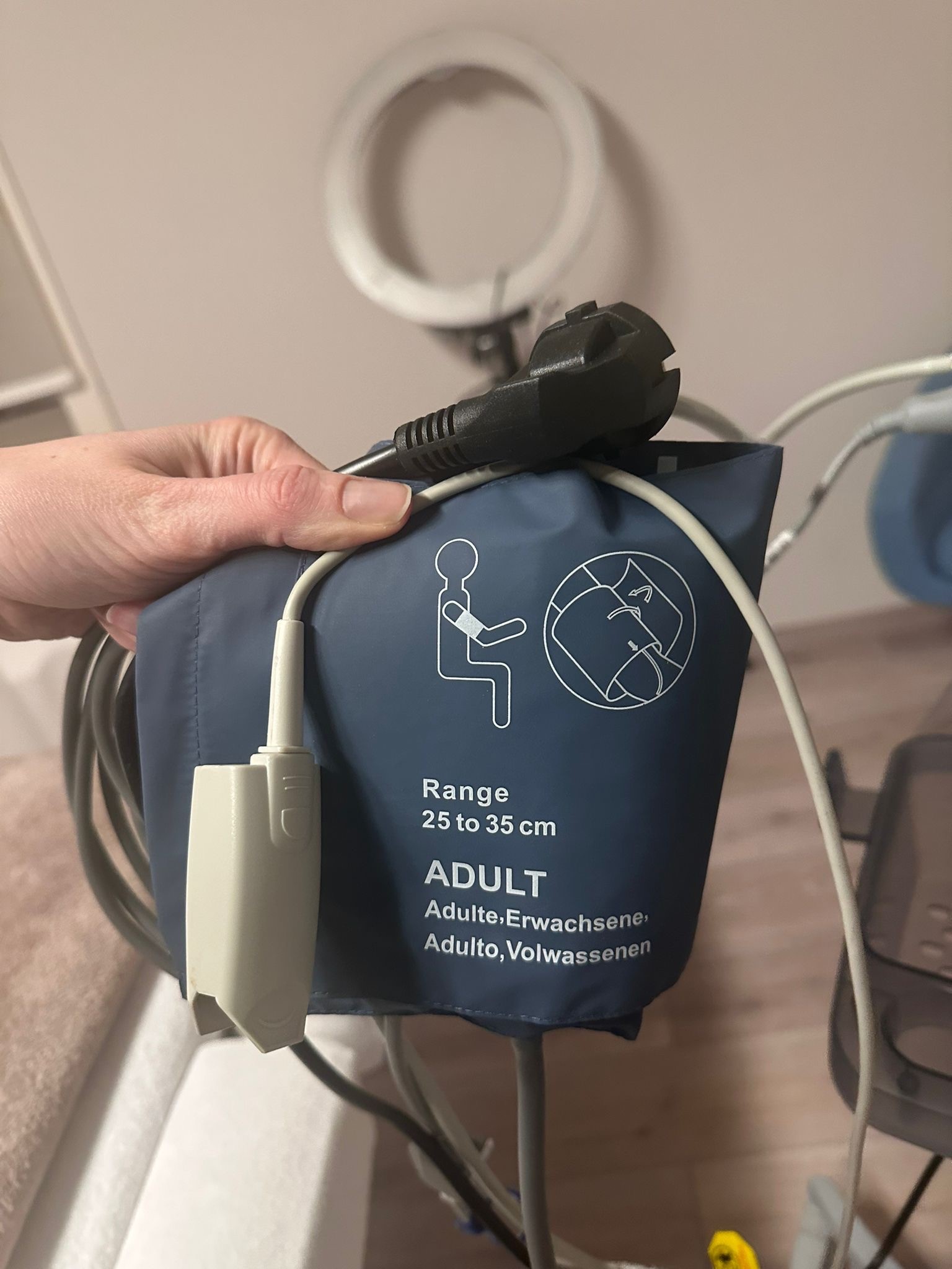 M20 Vitalparameter Monitor mit Stativ - Bild 2