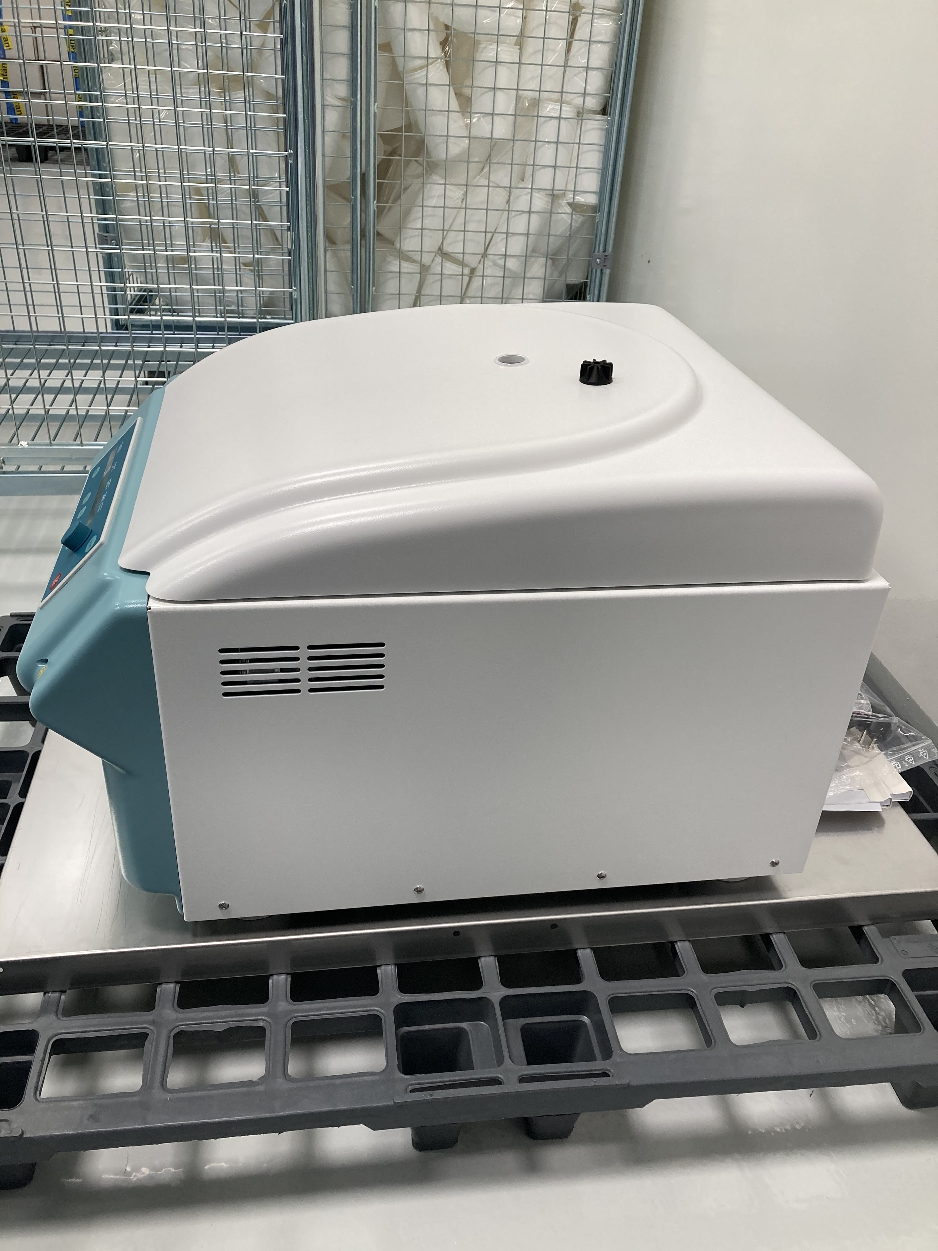 ROTANTA 460 Zentrifuge inkl. Zubehör - Bild 2