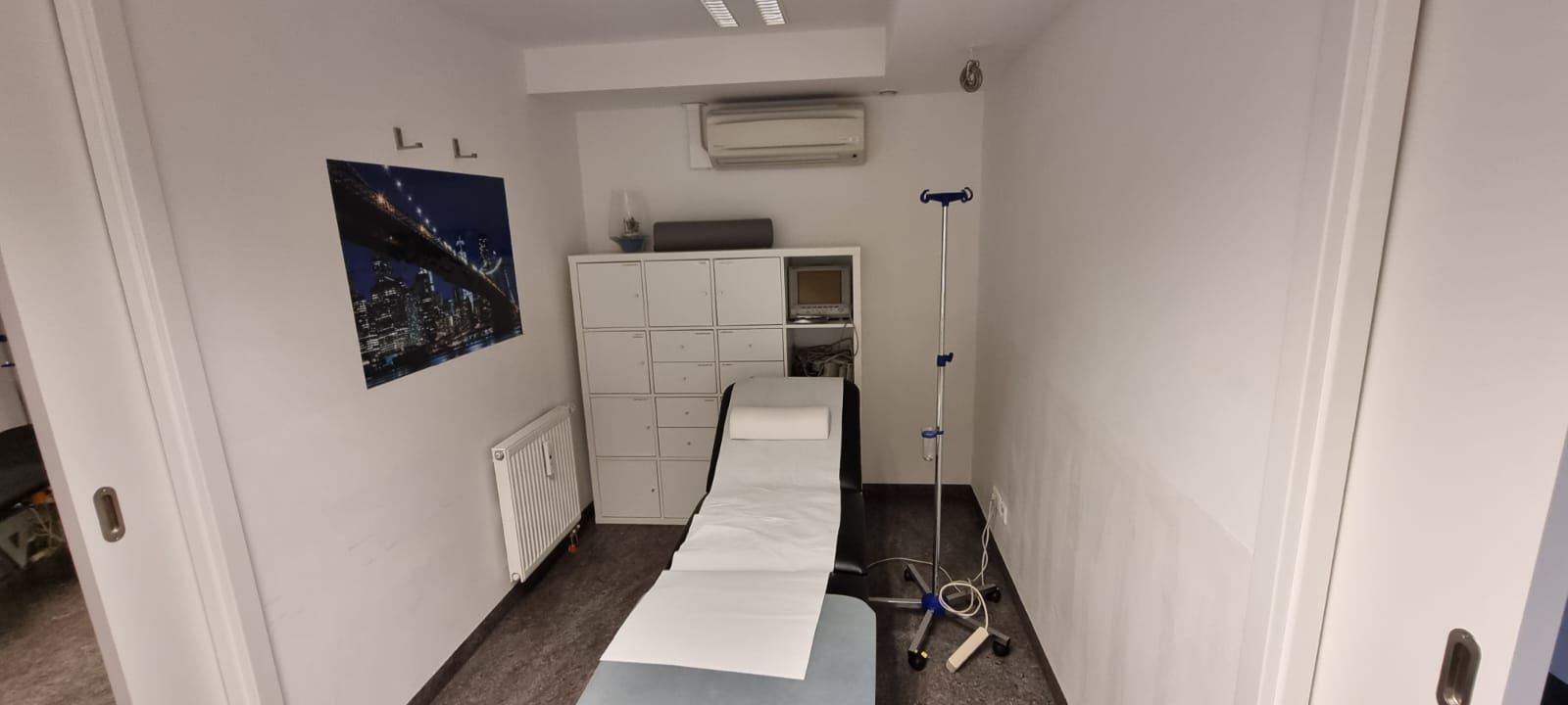 Komplette Praxisausstattung - Bild 5