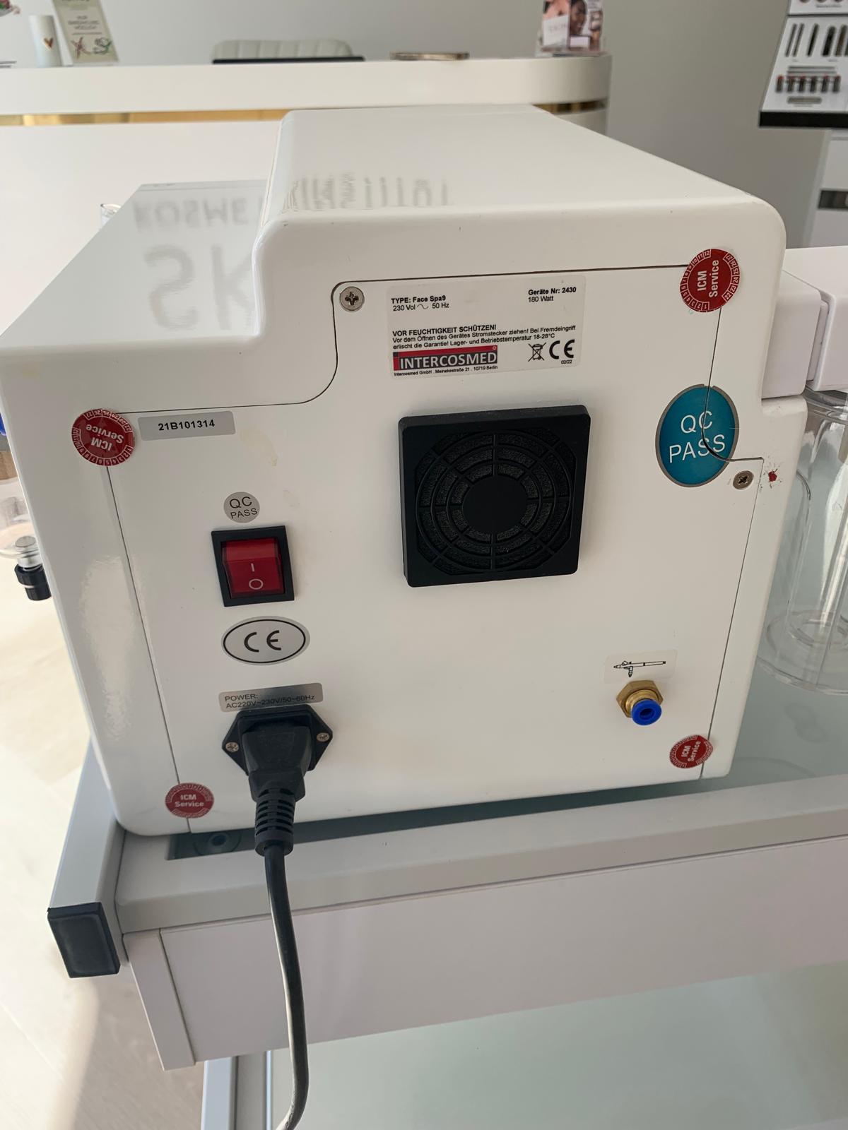 Hochwertiges Kosmetikgerät FaceSPA9  - Bild 4