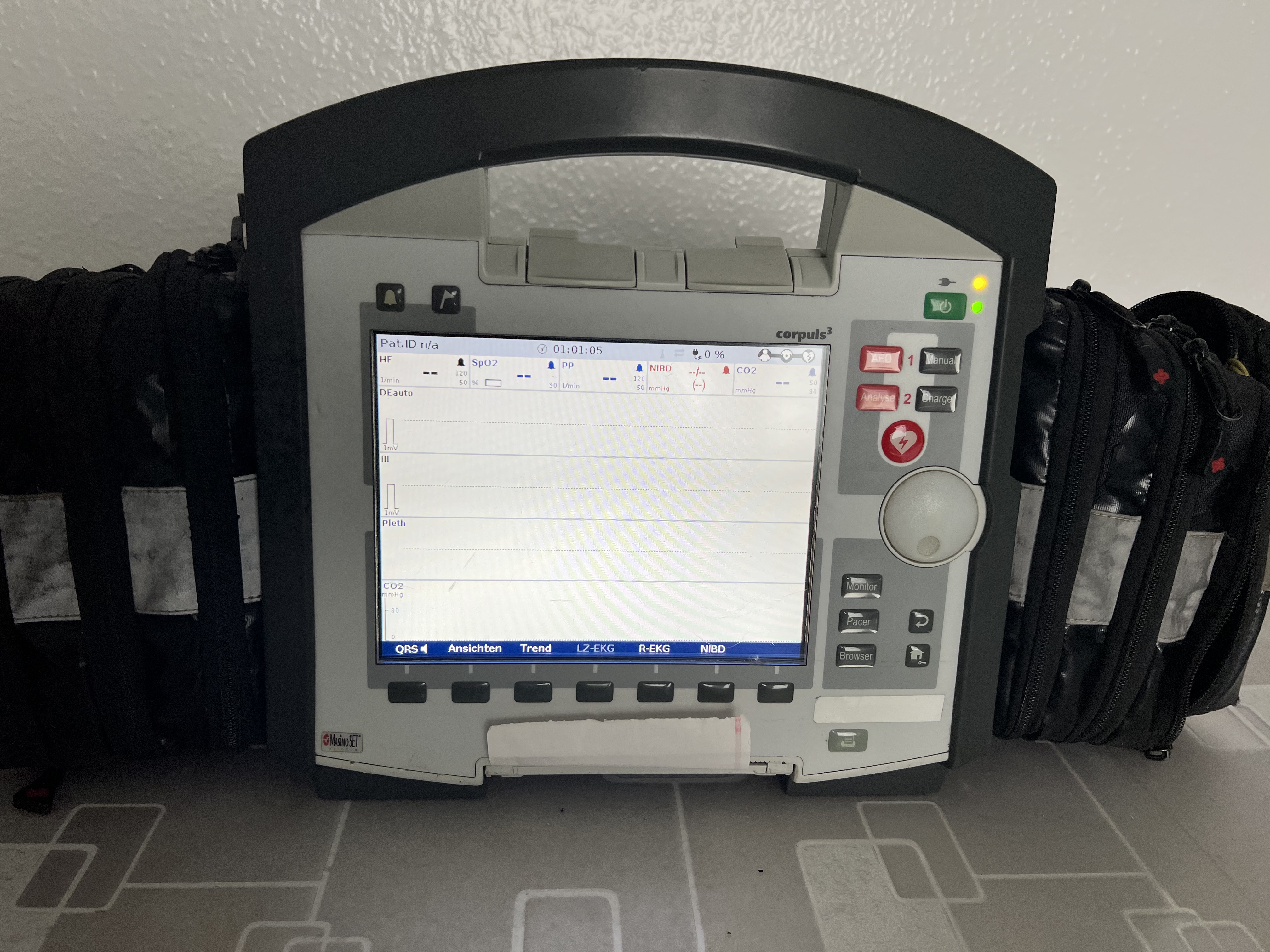 Corpuls 3 Slim, Modularer Notfallmonitor - Bild 2