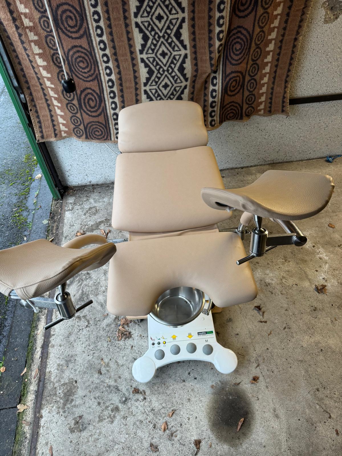 Untersuchungsstuhl Urologie Proktologie Gynäkolo - Bild 6