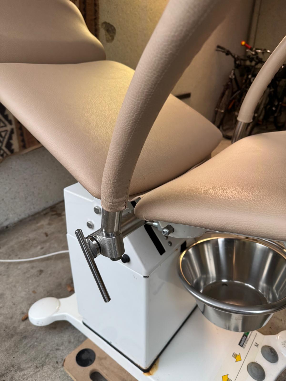 Untersuchungsstuhl Urologie Proktologie Gynäkolo - Bild 4