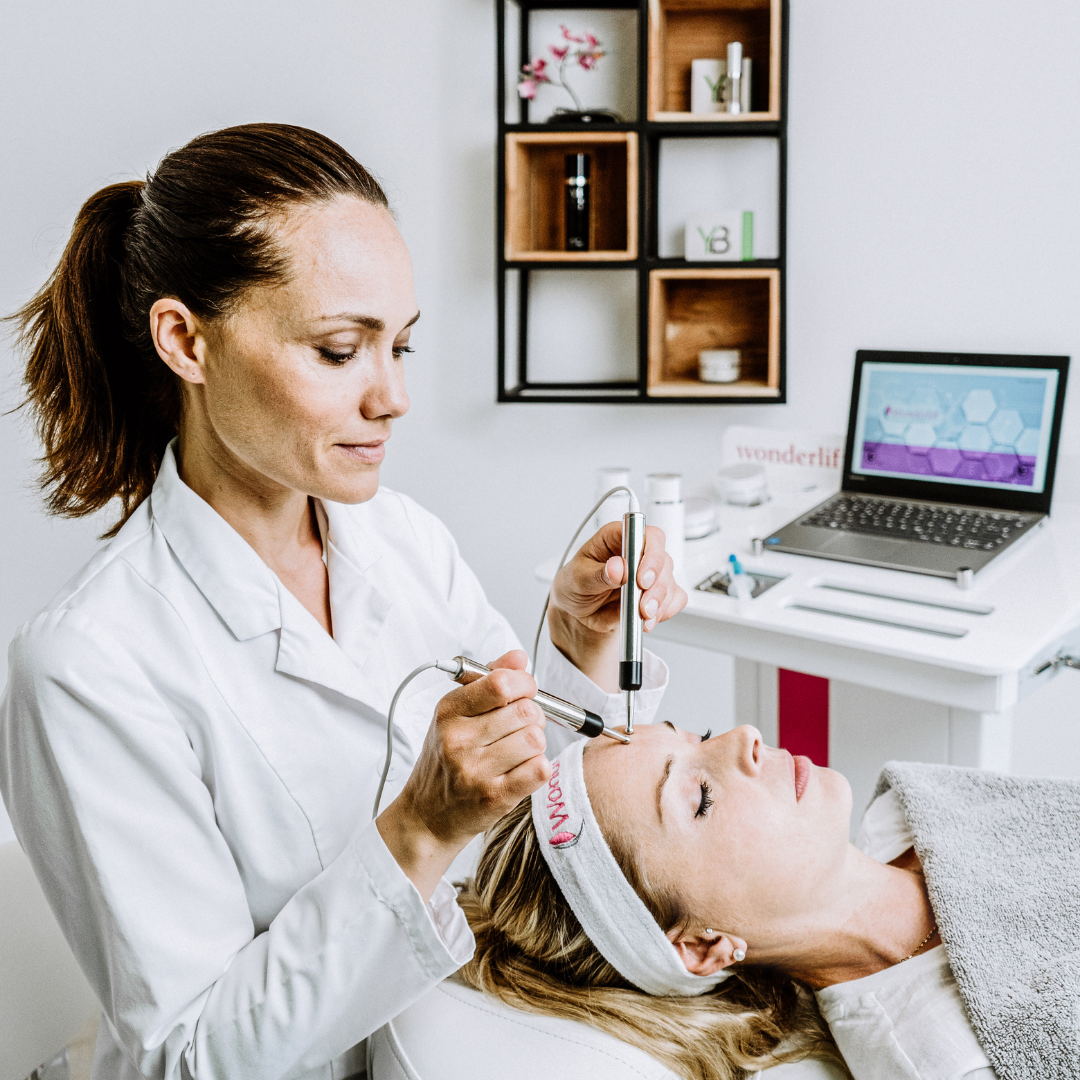 Wonderlift: EMS Body/Face Lifting - Bild 2