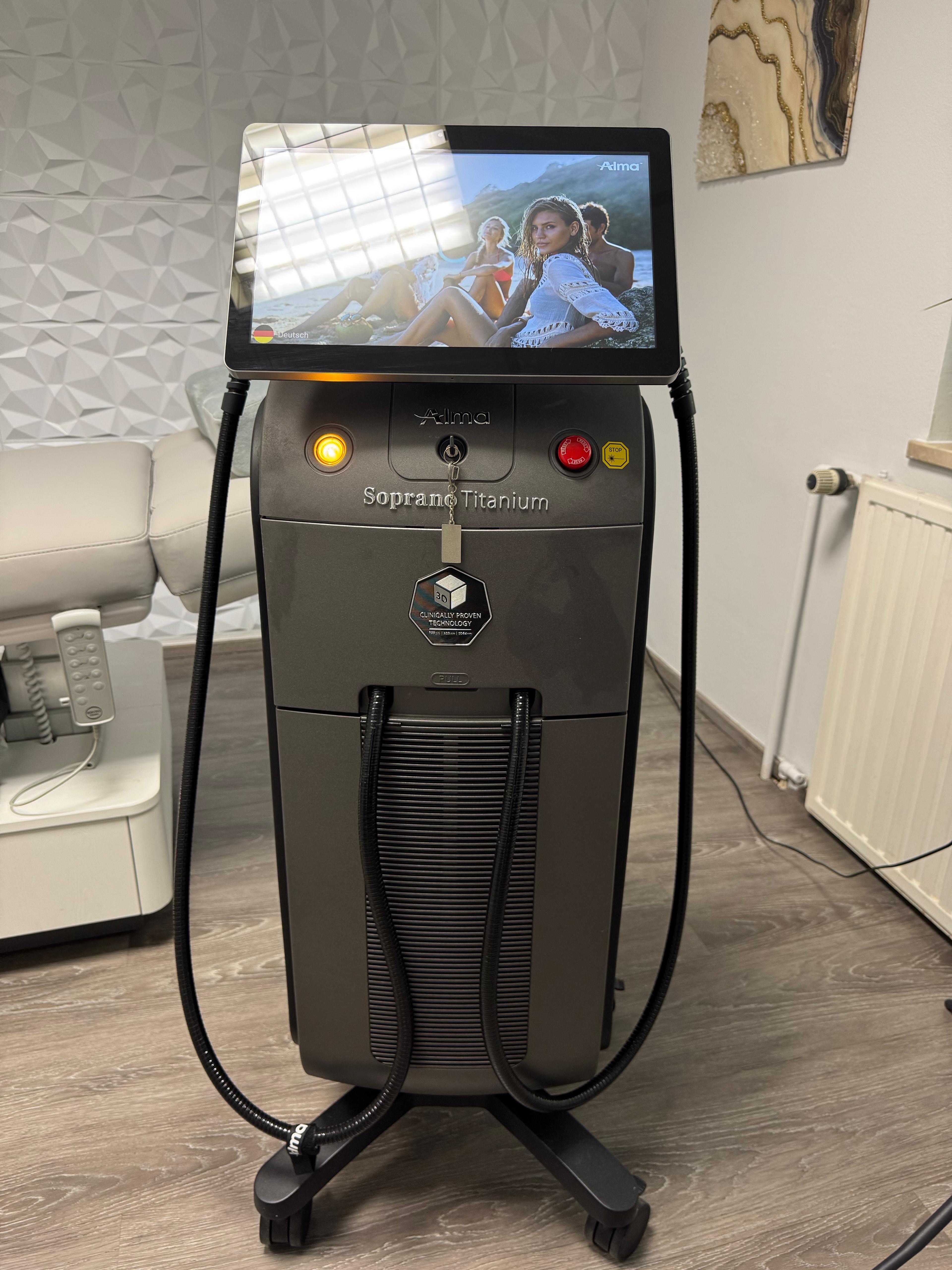 Alma Soprano Titanium