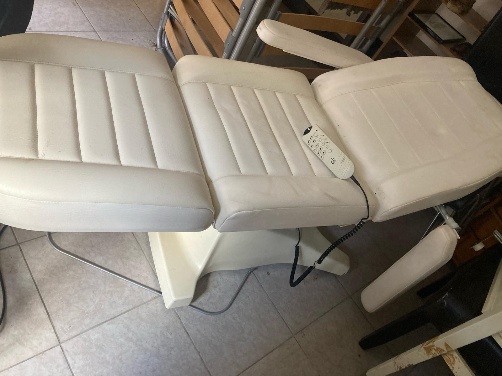 Patienten Behandlungs Stuhl  - Bild 2