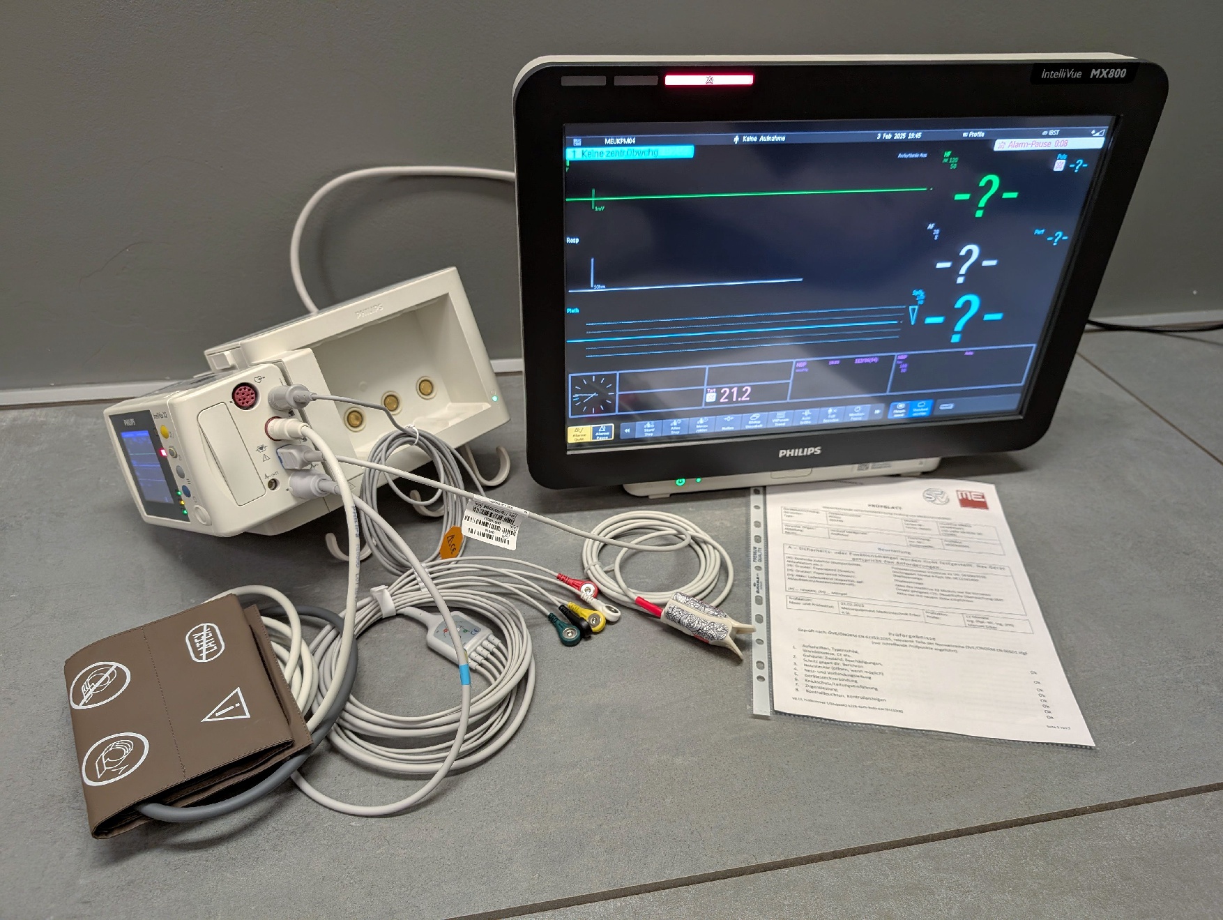 Philips MX800 IntelliVue X2 mit Prüfprotokoll