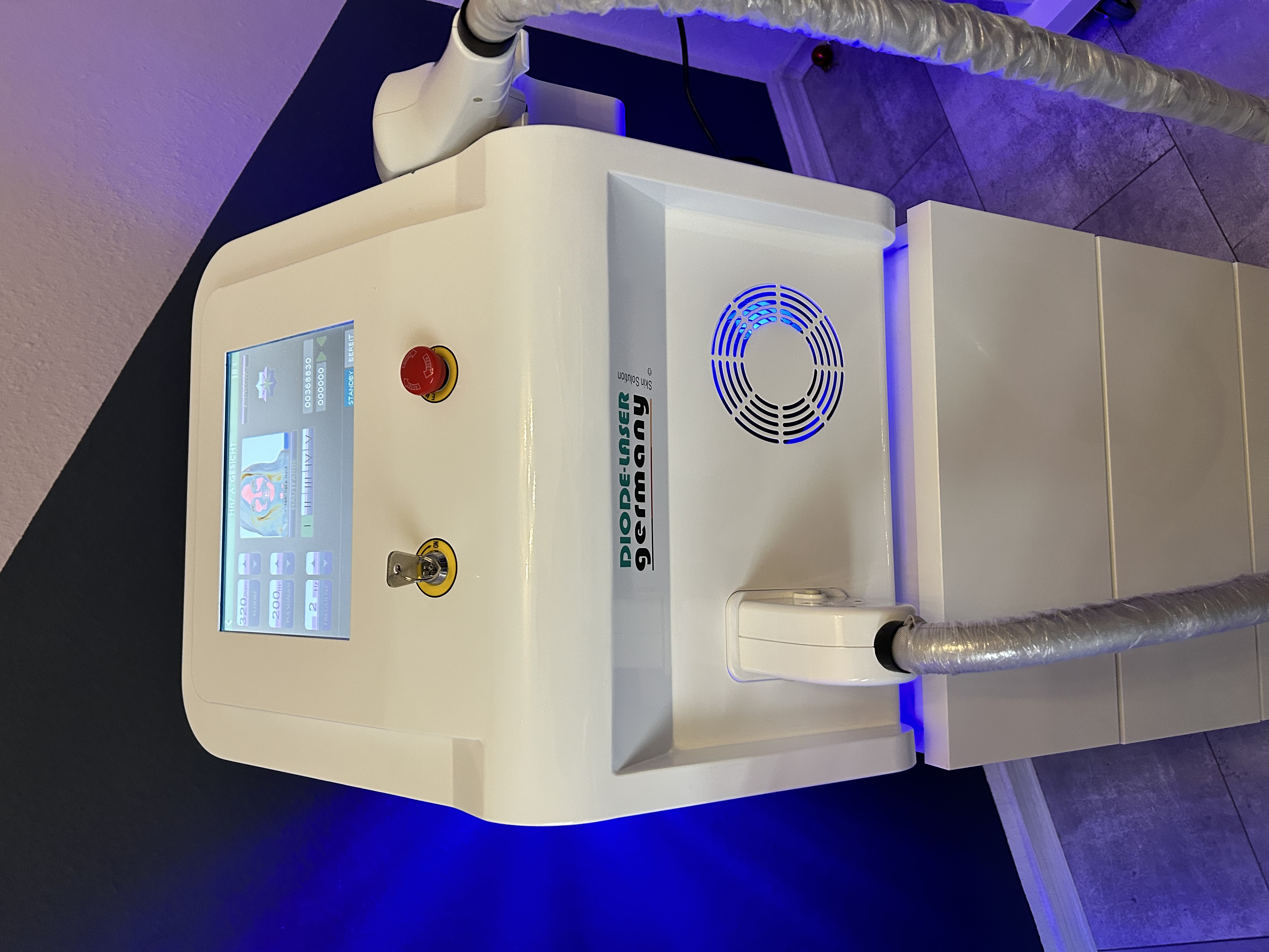 Diodenlaser MD808 SHR Germany - Bild 2