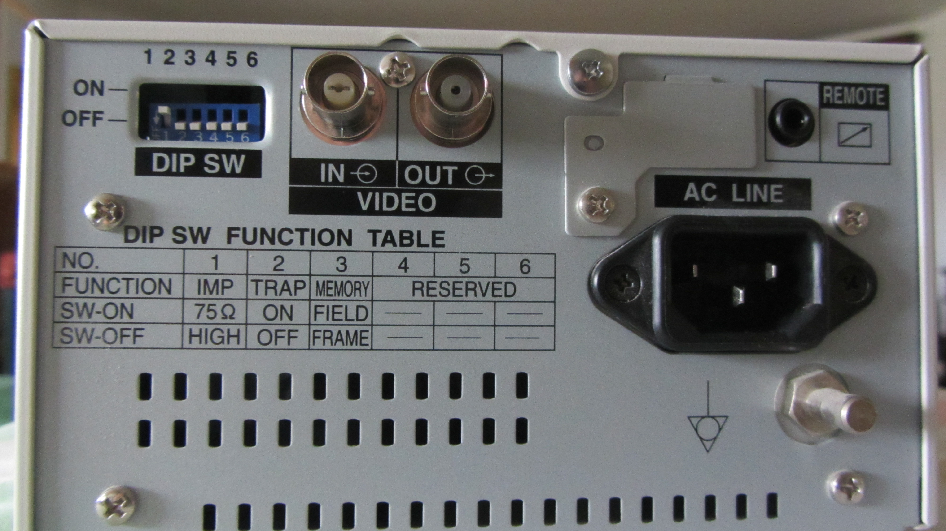 Mitsubishi Video Copy Processor P93E mit Zubehör - Bild 2