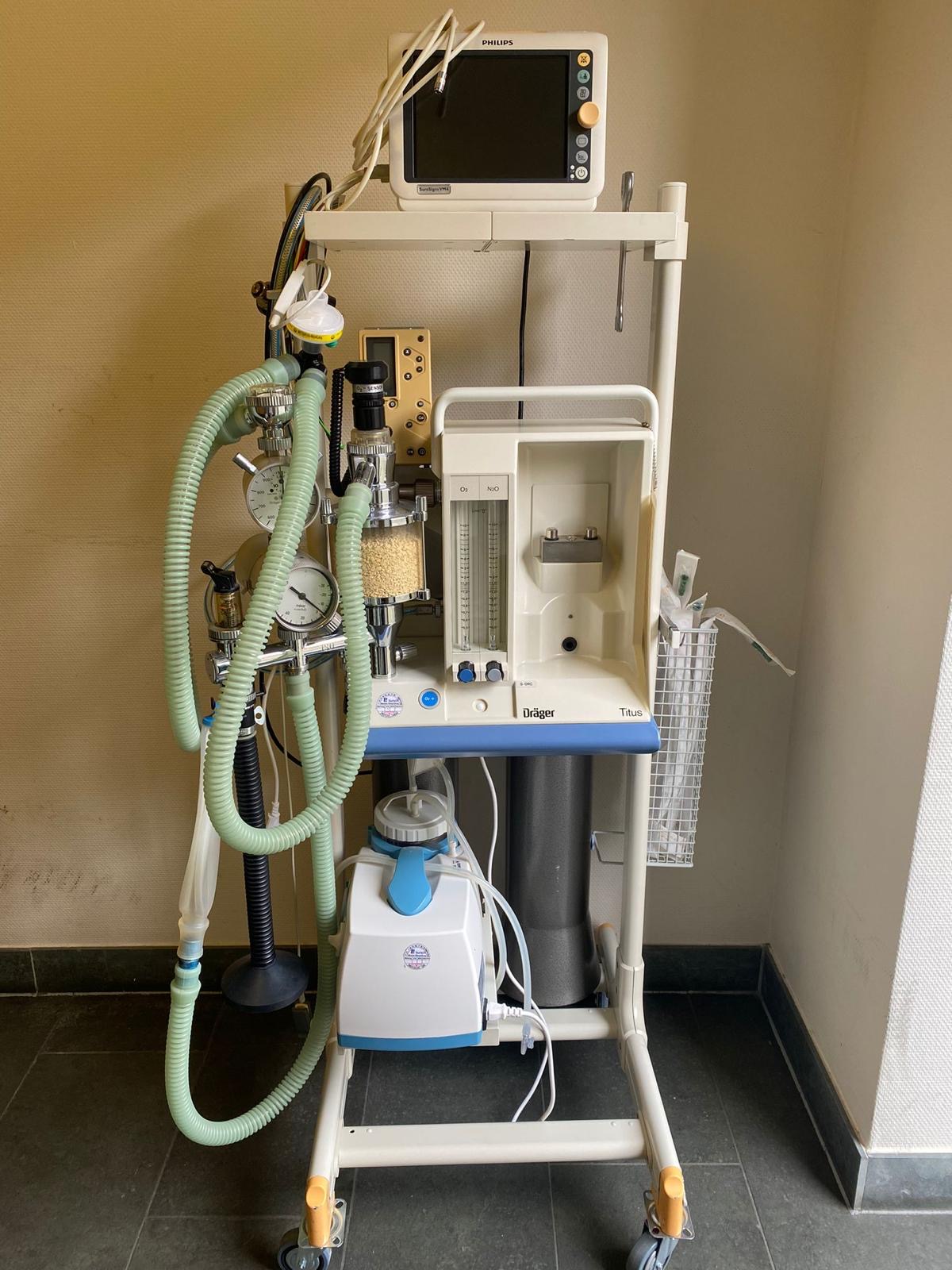 Titus Narkosegerät von Dräger - Bild 2