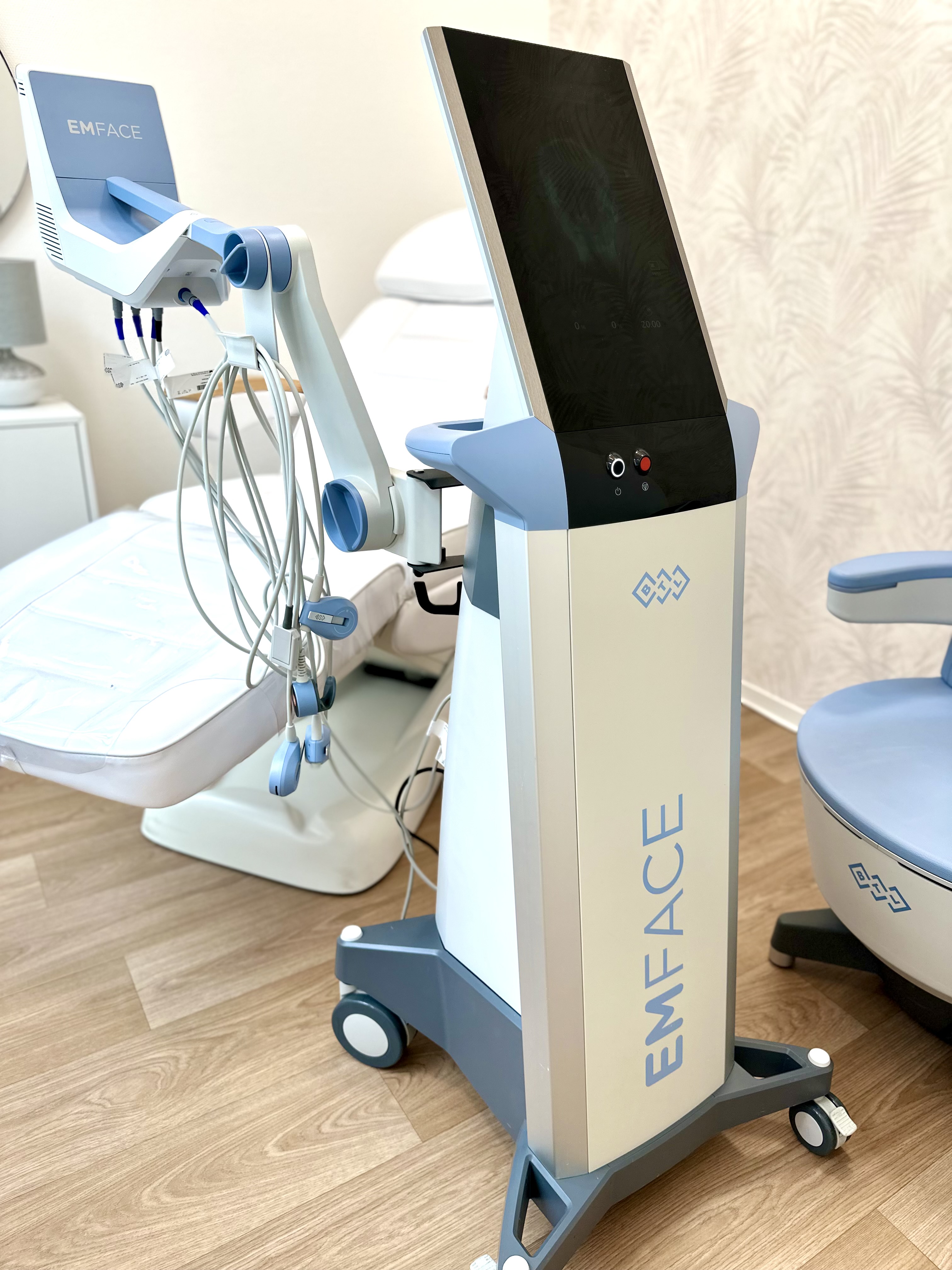 Gebrauchtes BTL EMFACE® System zu verkaufen - Bild 6