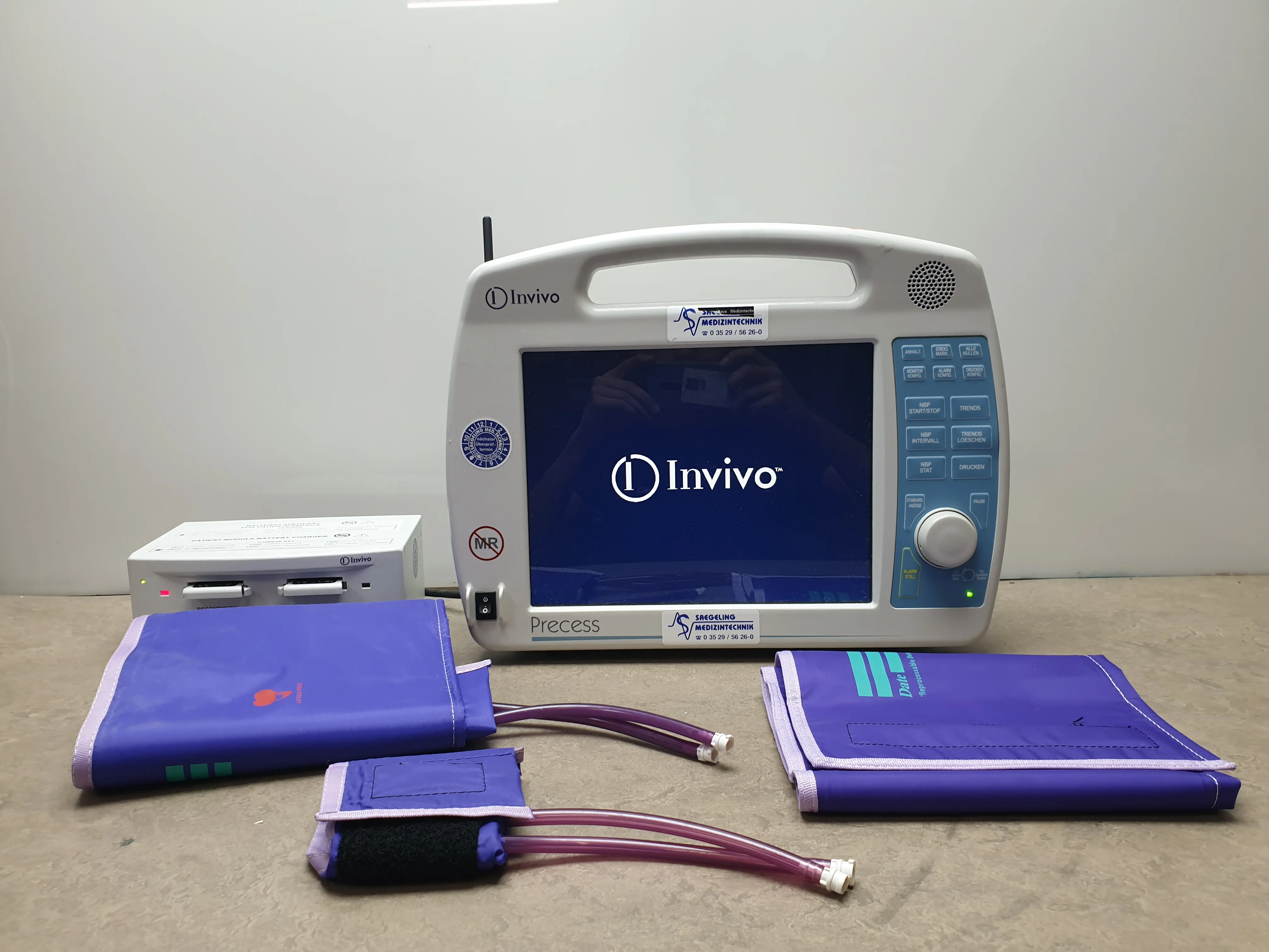 Gebraucht – Sehr Gut INVIVO Precess 3160DCU