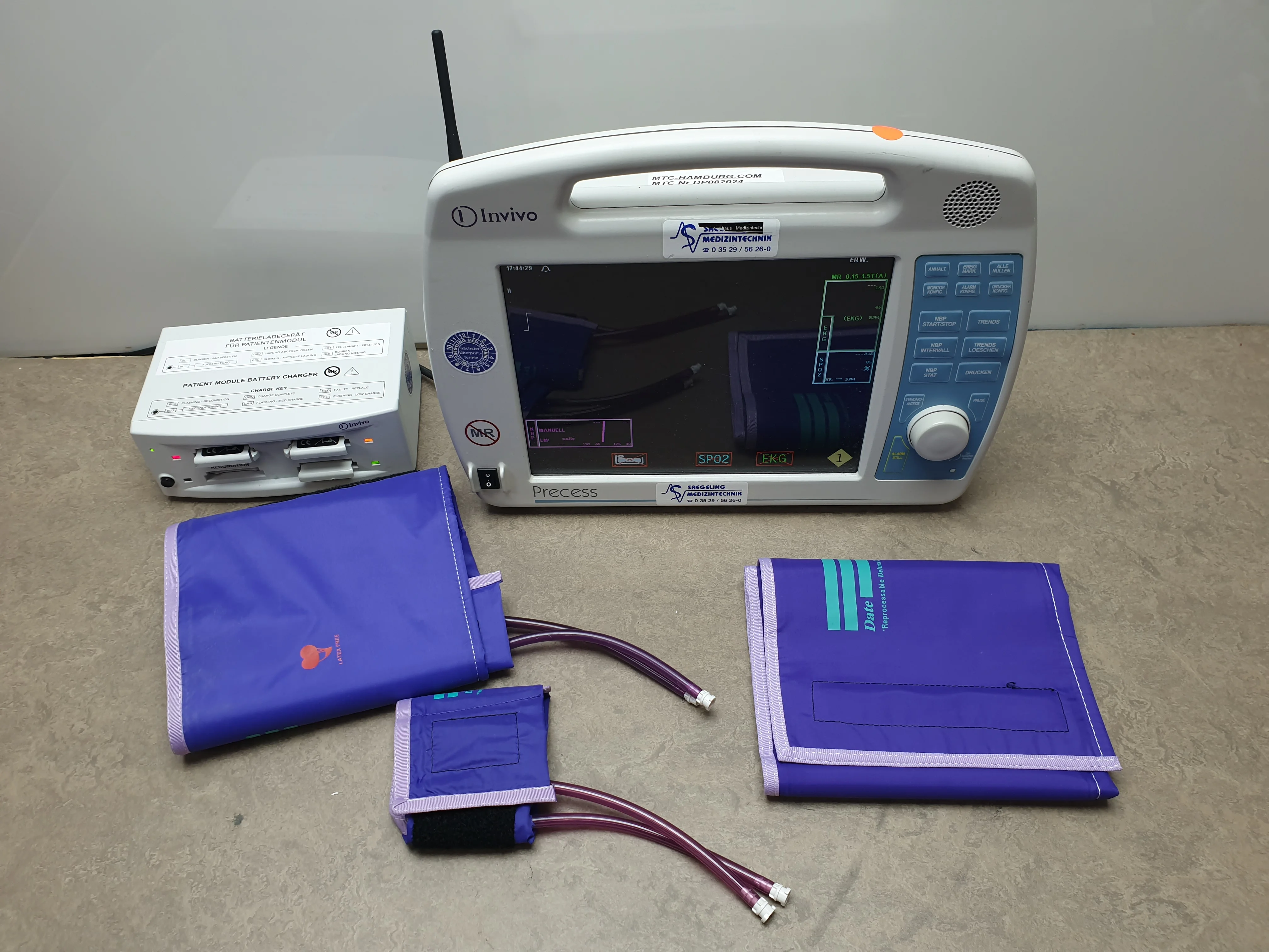 Gebraucht – Sehr Gut INVIVO Precess 3160DCU