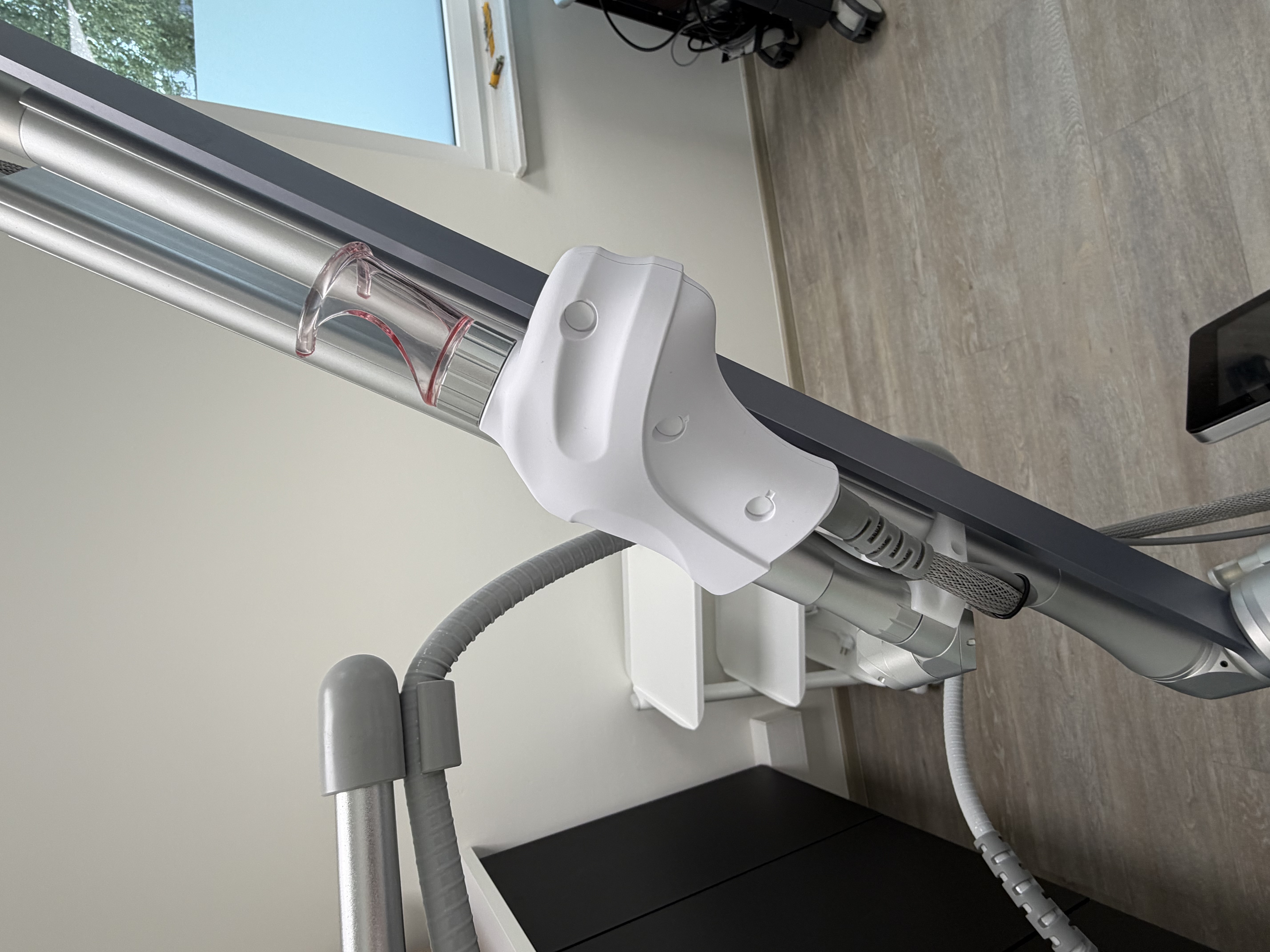 Cutera Secret PRO CO₂-Laser + RF-Microneedling - Bild 4