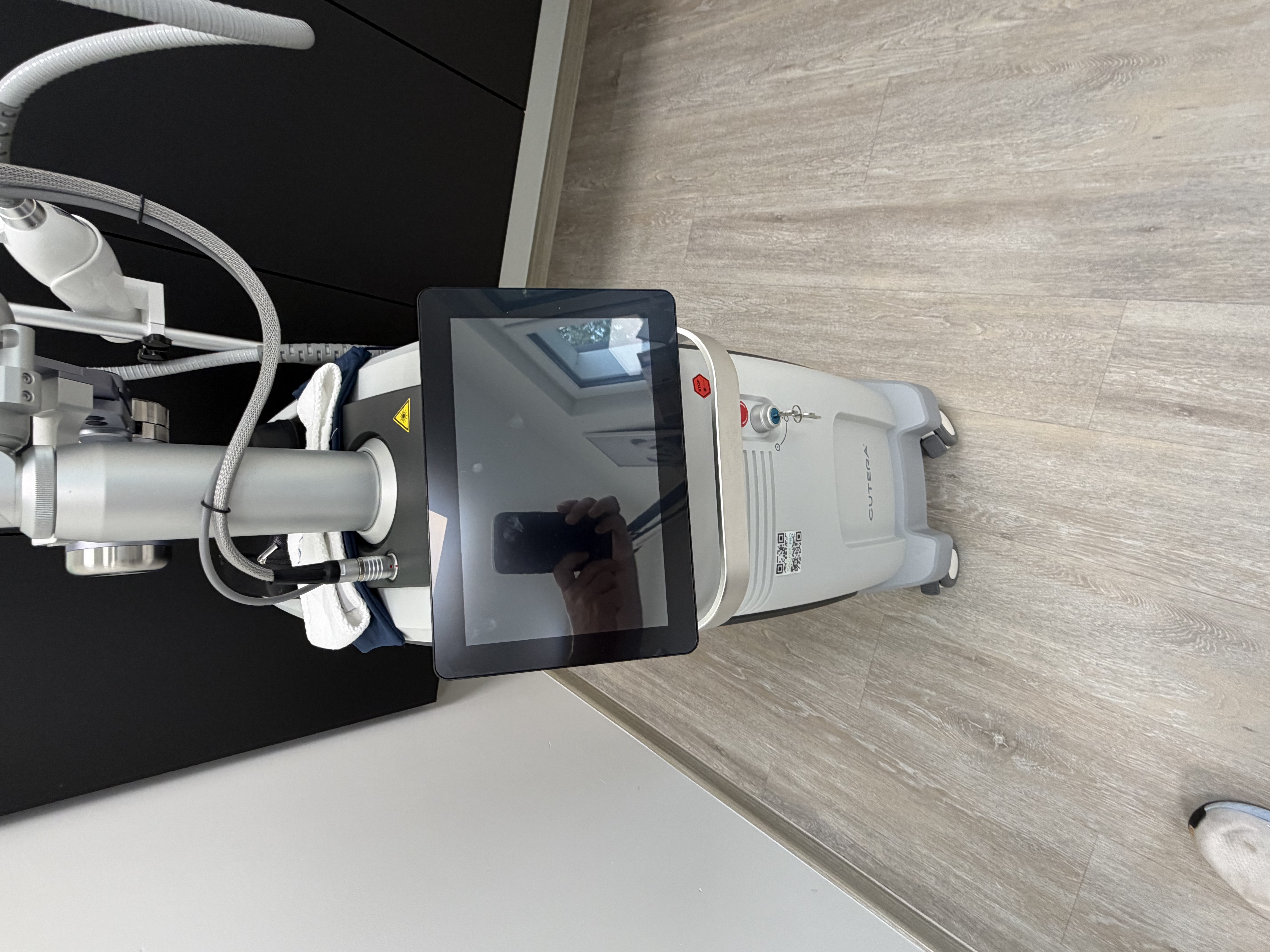 Cutera Secret PRO CO₂-Laser + RF-Microneedling - Bild 2