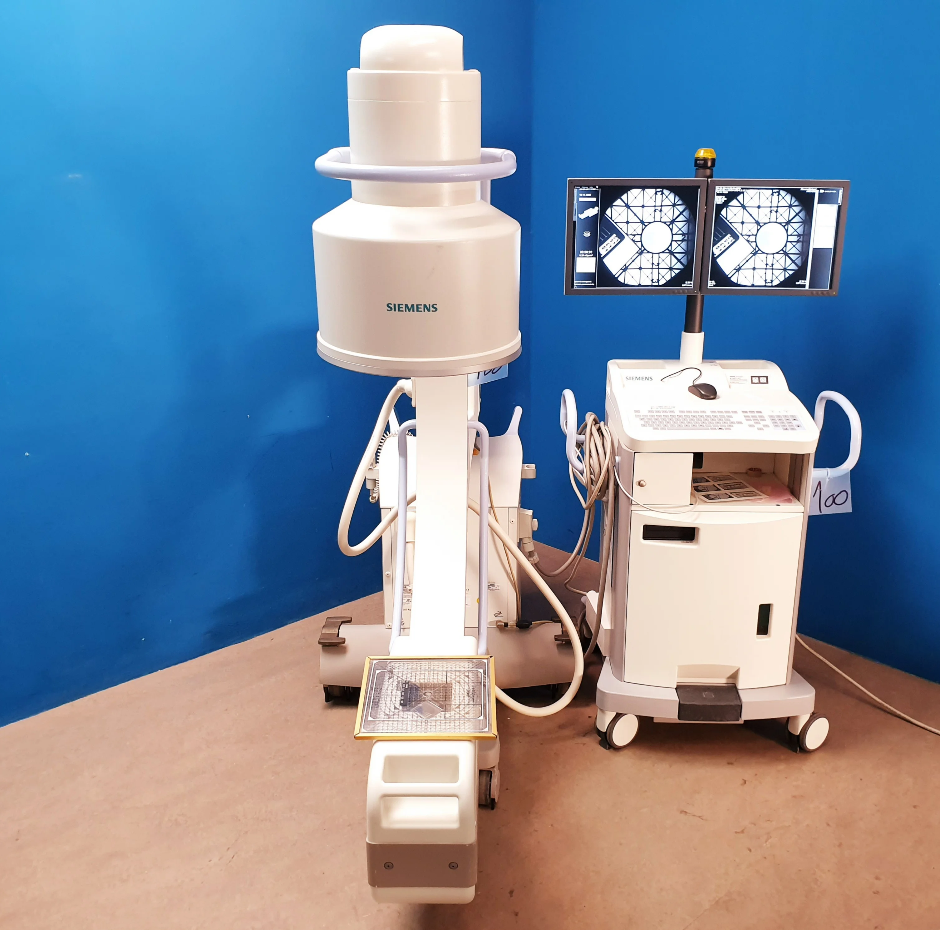 Gebraucht 2011 SIEMENS ARCADIS Avantic