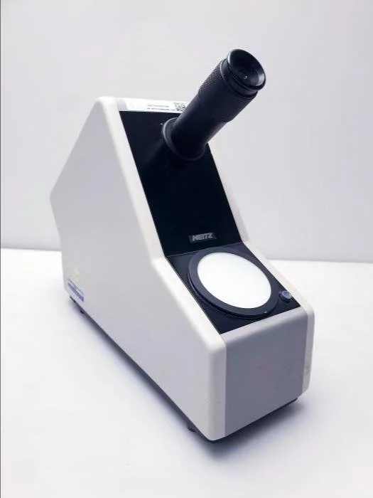 Gebraucht – Sehr Gut NEITZ Anomaloscope OT-II