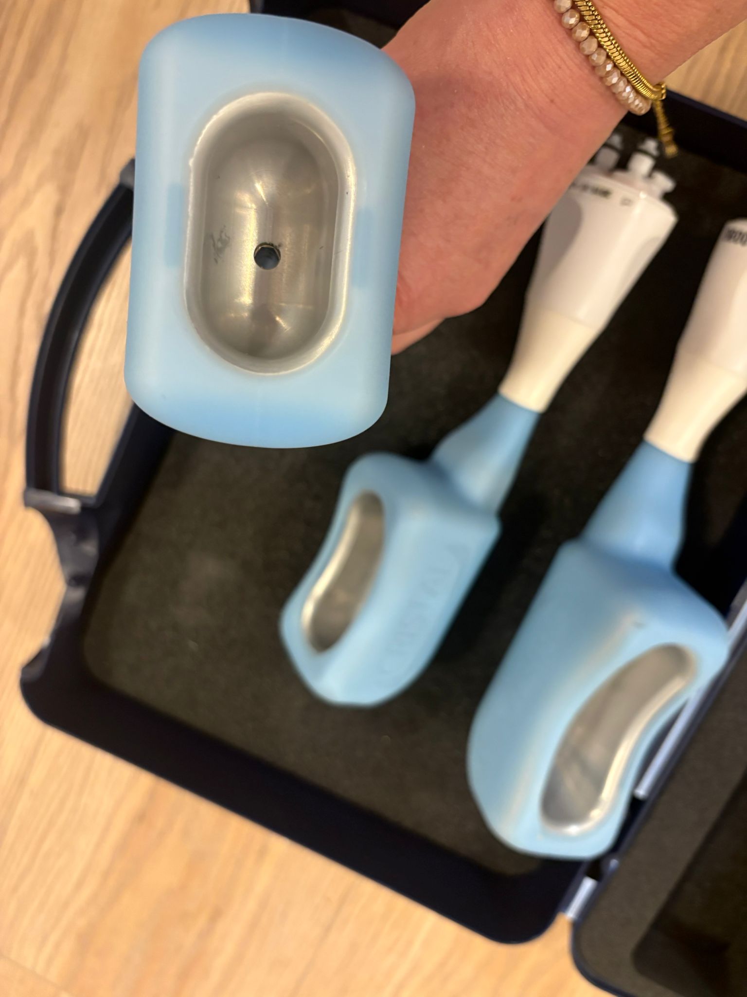 Kryolipolyse Gerät Deleo CRISTAL zu verkaufen - Bild 3