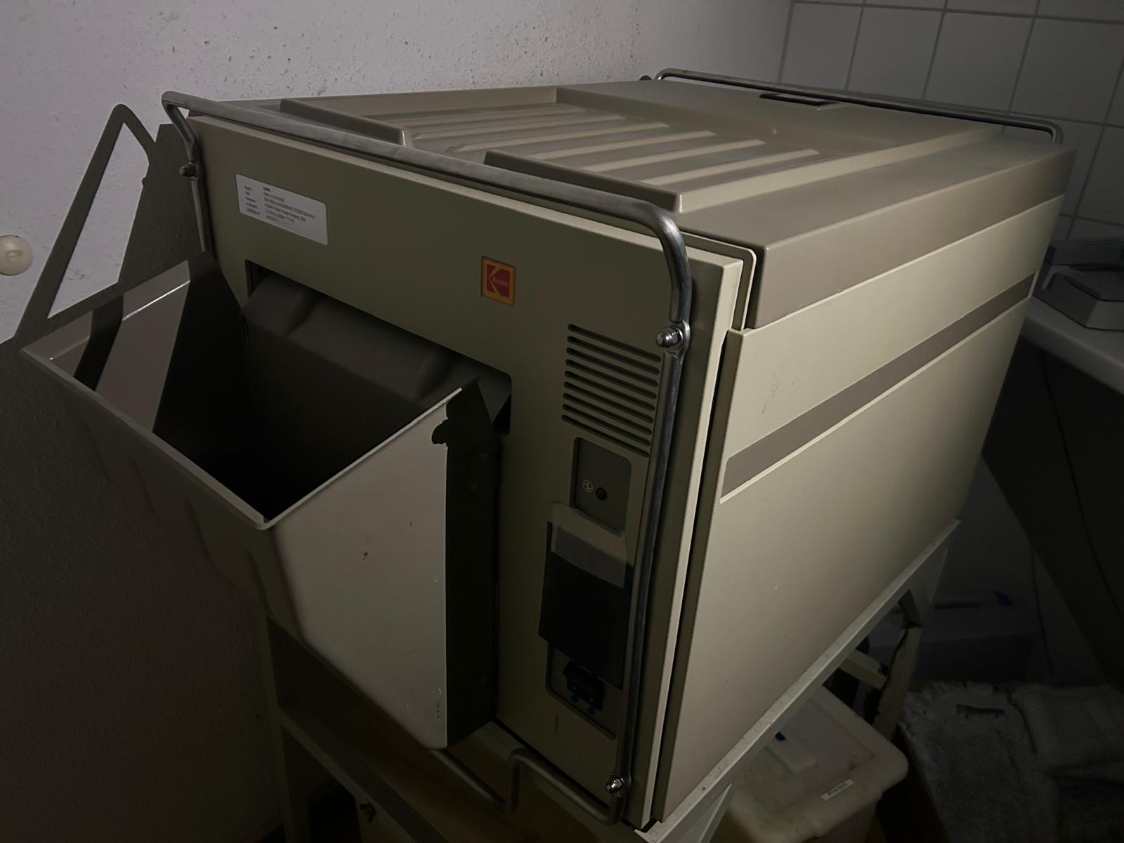 GE Performa Mammographie mit Entwicklungsgerät - Bild 4