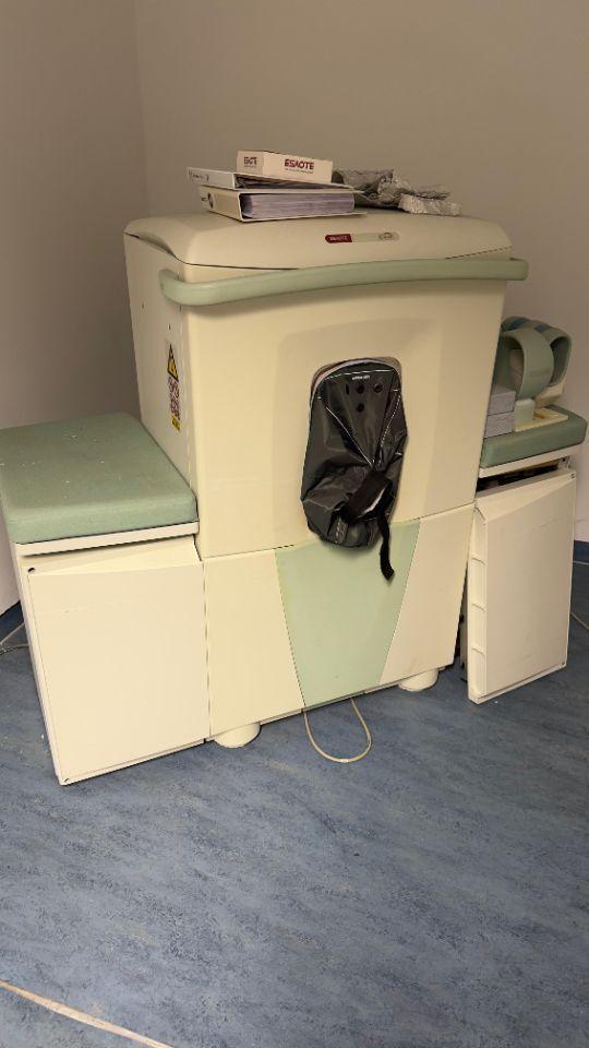 Gebraucht – Gut ESAOTE ARTOSCAN C-SCAN 0.2T