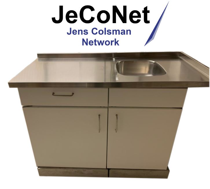 Spülbereich mit Unterschränken