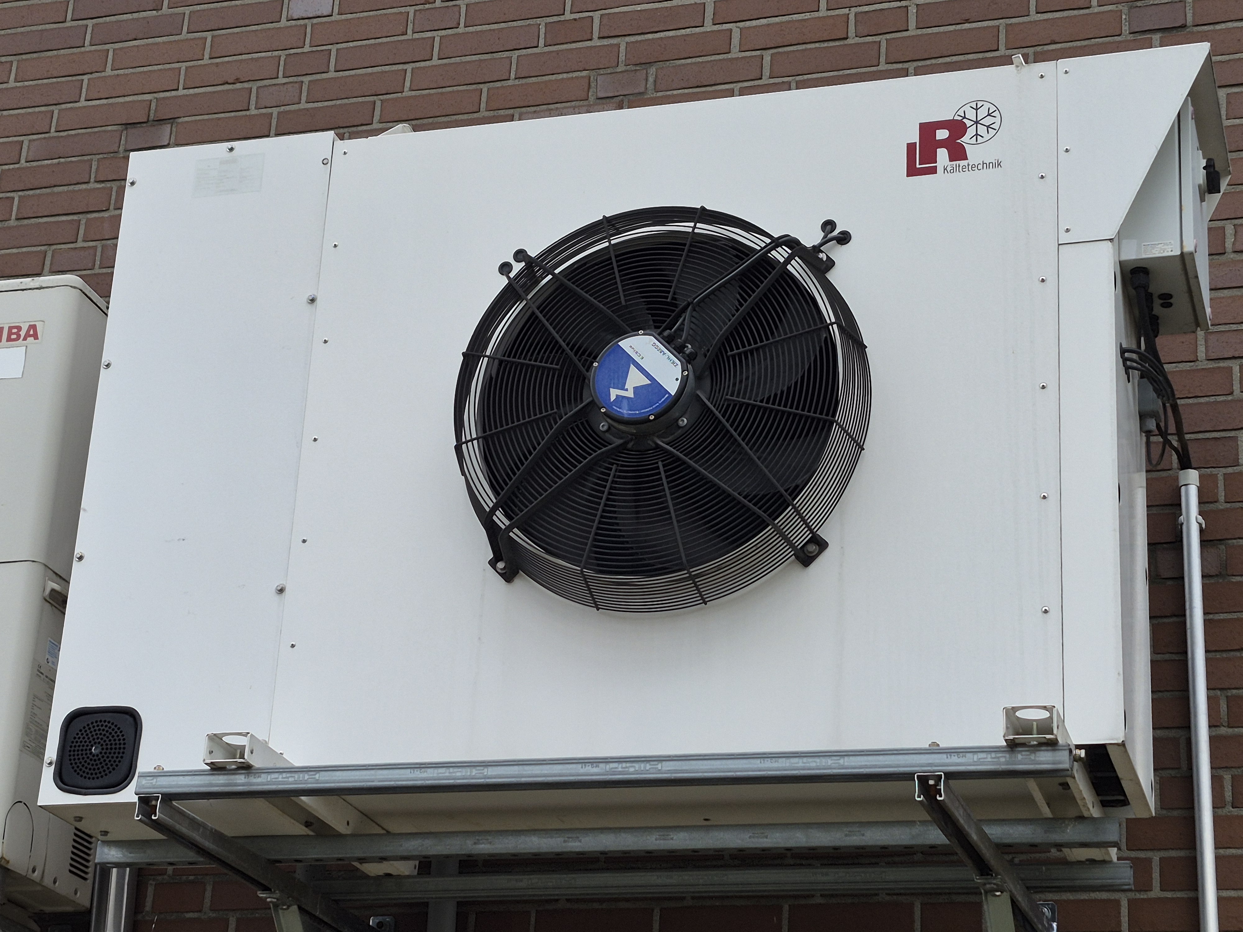 Ganzkörper-Kältekammer bis –85 °C V1 Lux - Bild 6