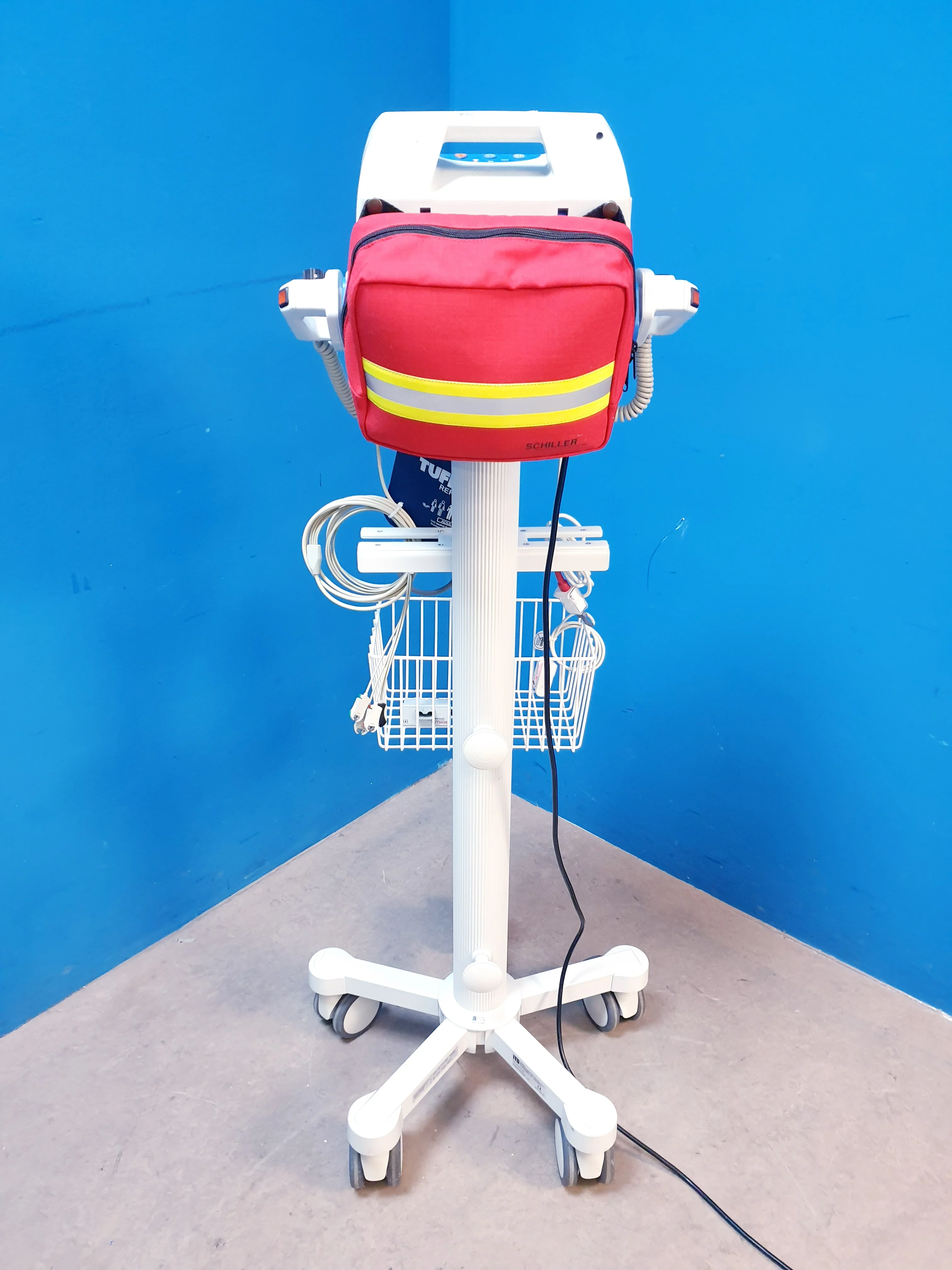 Gebraucht – Sehr Gut SCHILLER Defigard 5000