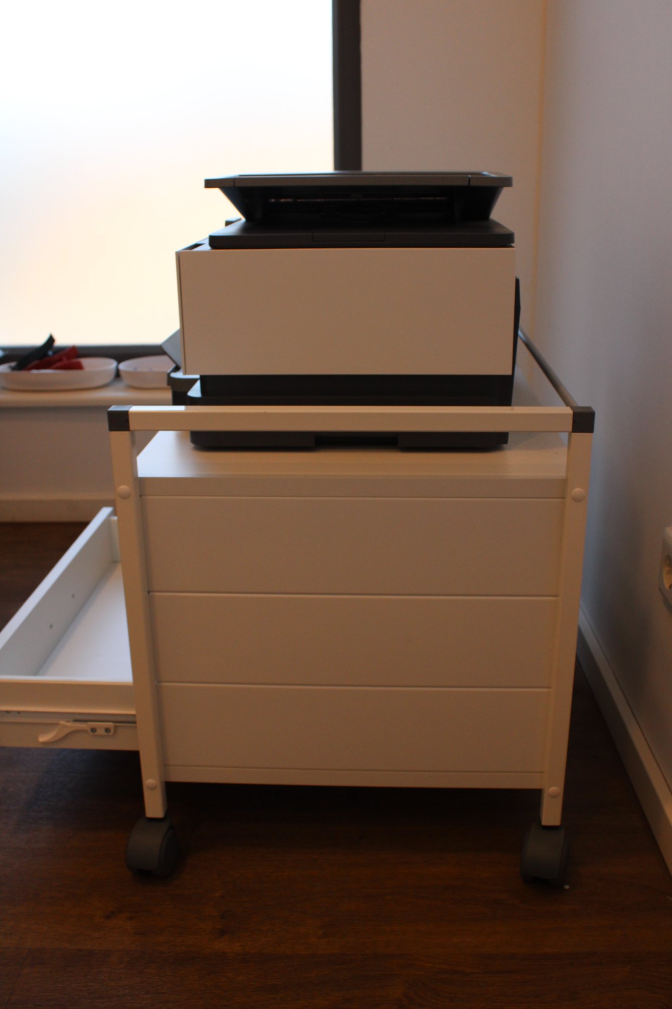 Unterfahrwagen 08/16 von Haeberle mit 3 Schubladen - Bild 3