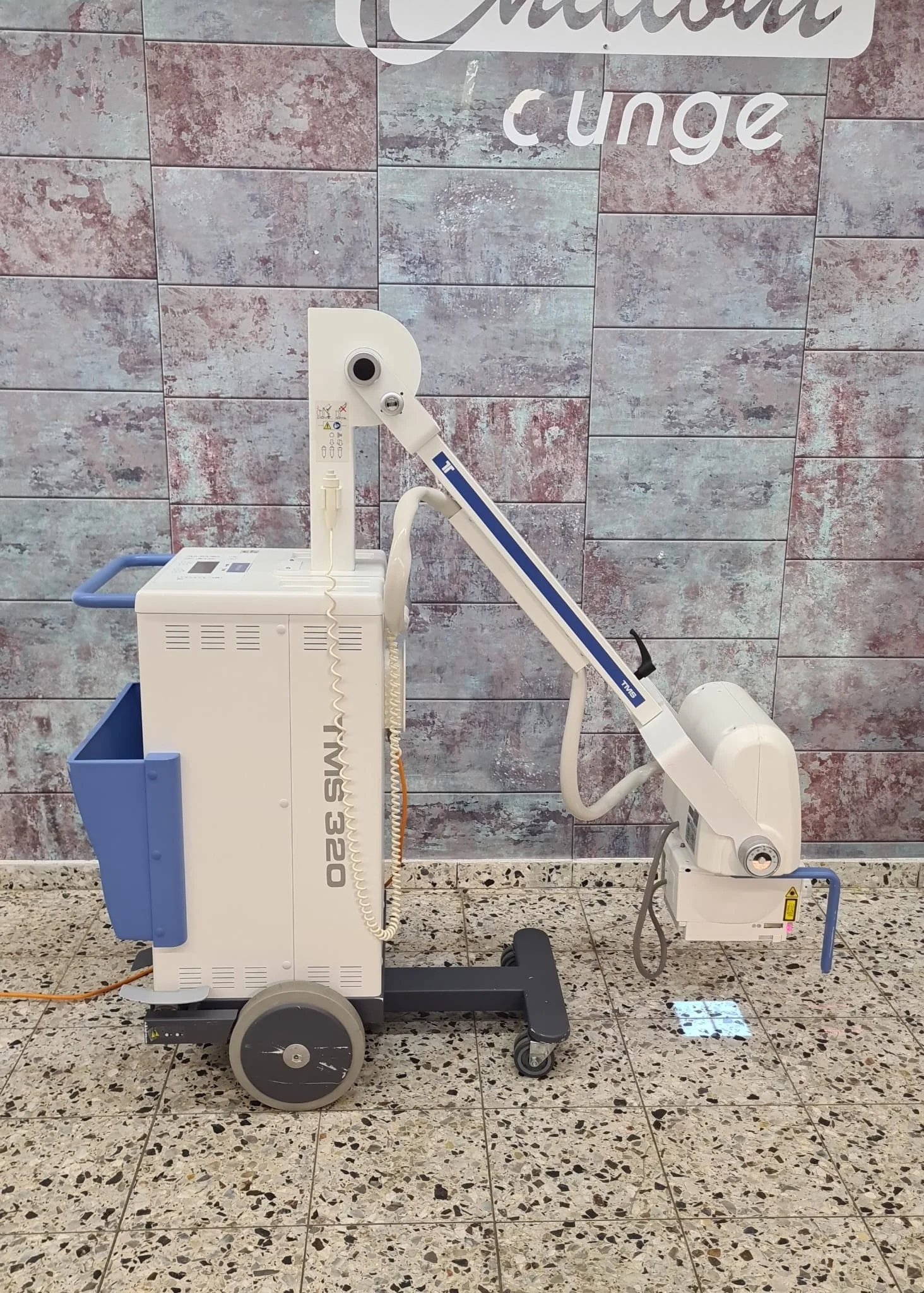 Generalüberholt 2015 TECHNIX TMS 320