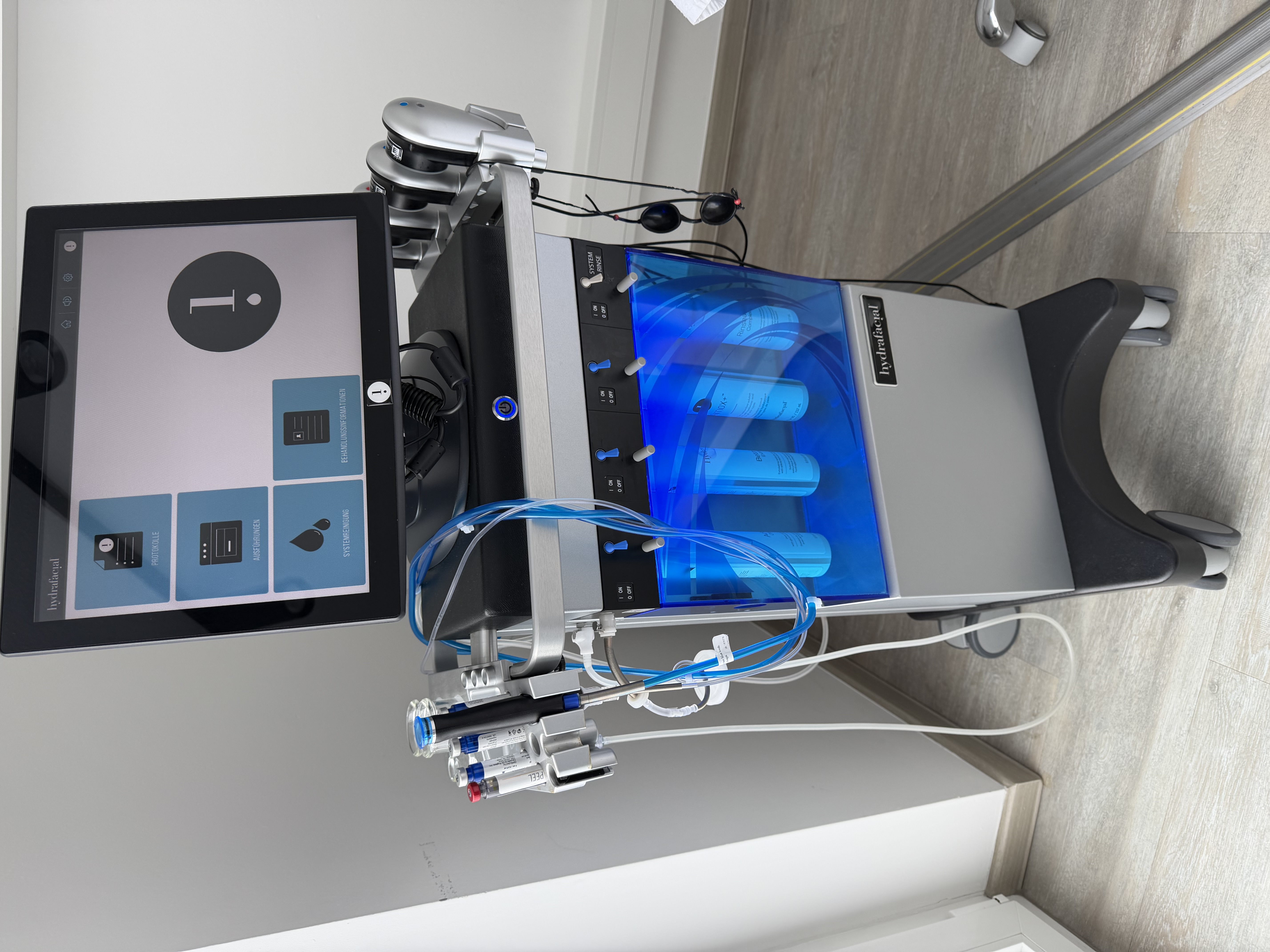 HydraFacial Elite Tower MD - Praxisgerät