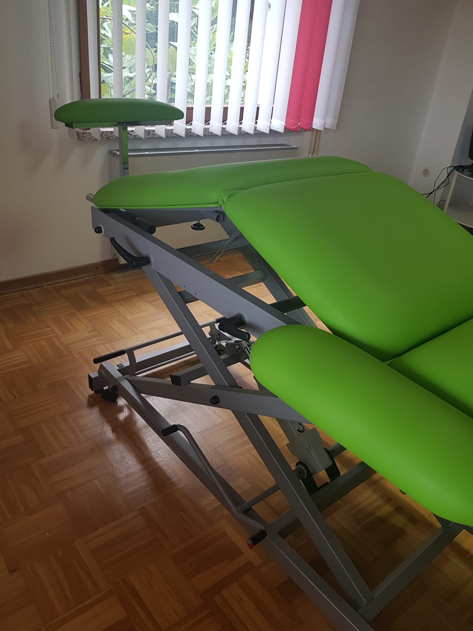 Hydraulische Massageliege (Osteopathie) - Bild 4