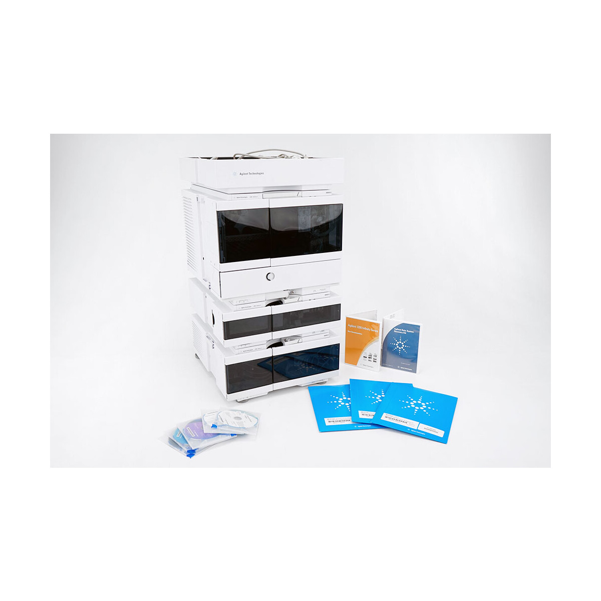 Agilent 1260 Infinity II HPLC System G7129A G7165A G7111A MWD Quat Op, 30.940,00 €