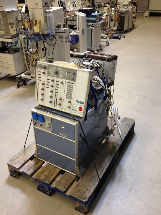 Beatmungsgerät (mobil für Hubschrauber)