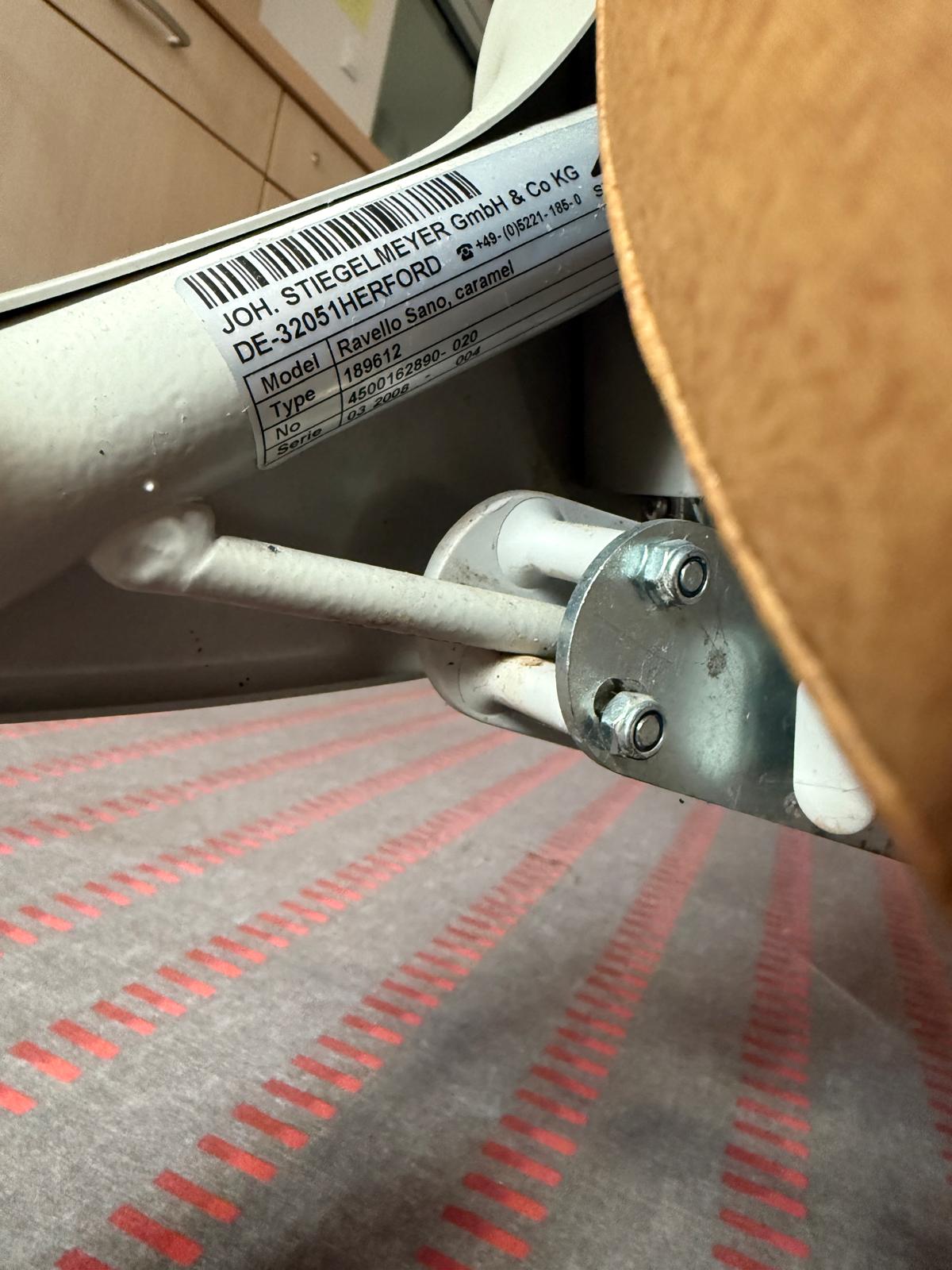 Stiegelmeyer Ravello Sano Pflegestuhl - Bild 3