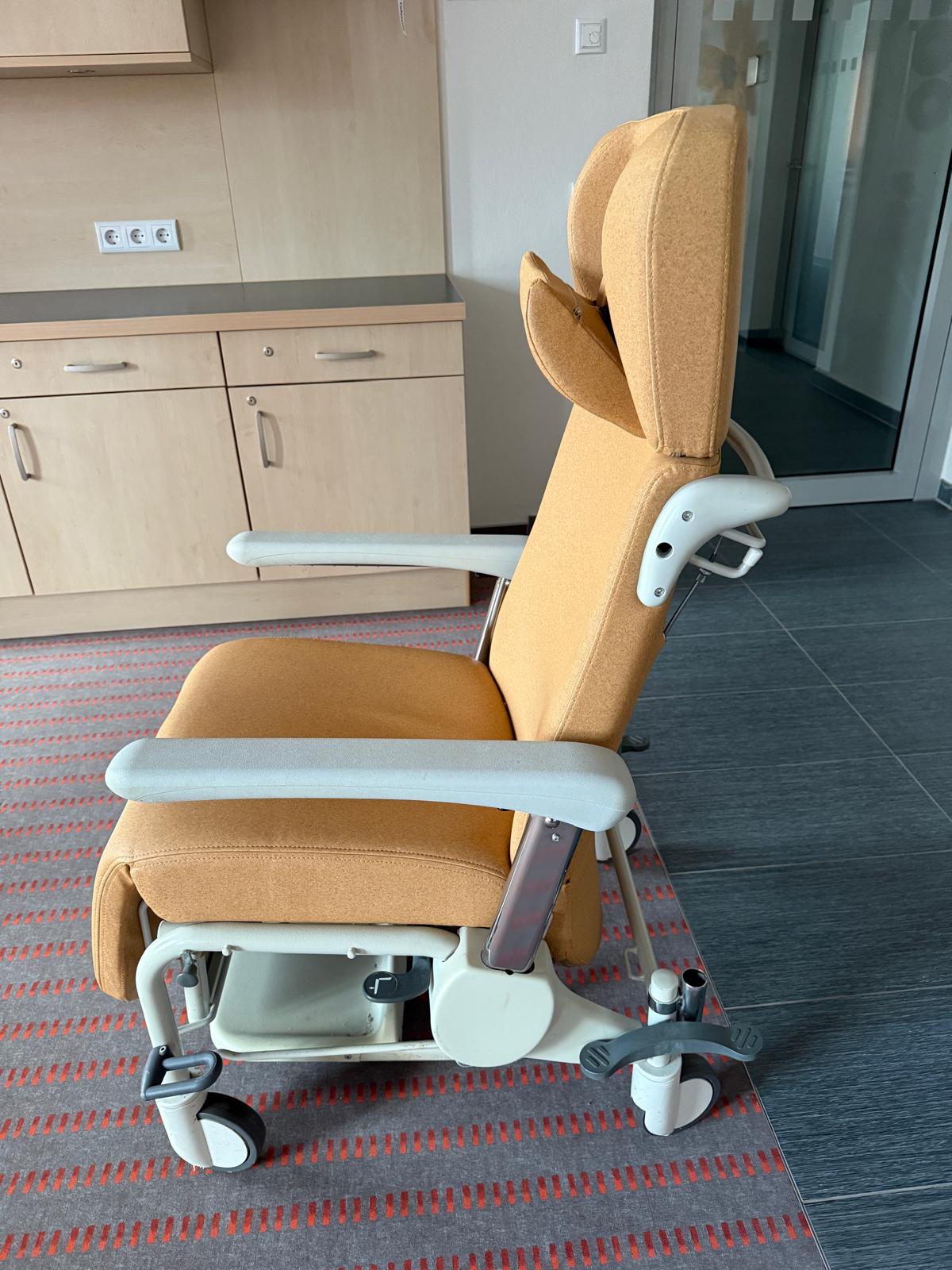 Stiegelmeyer Ravello Sano Pflegestuhl - Bild 4