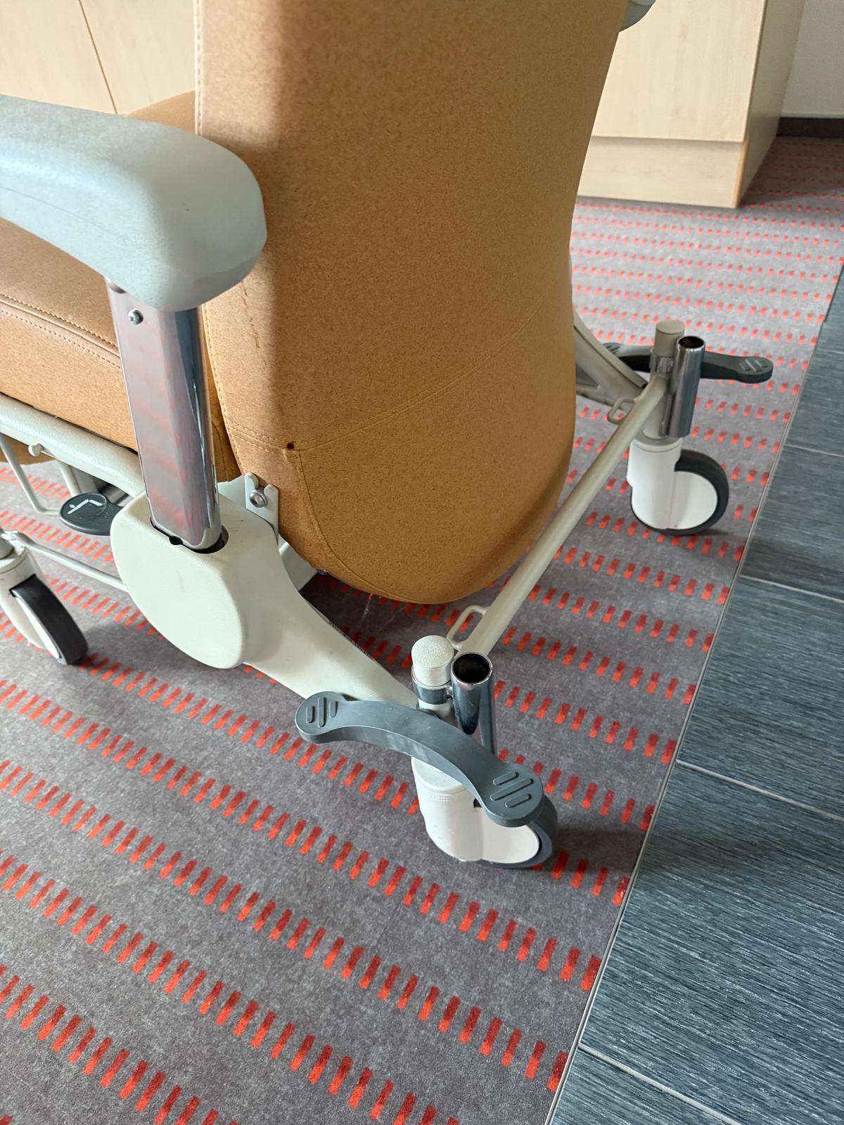 Stiegelmeyer Ravello Sano Pflegestuhl - Bild 5