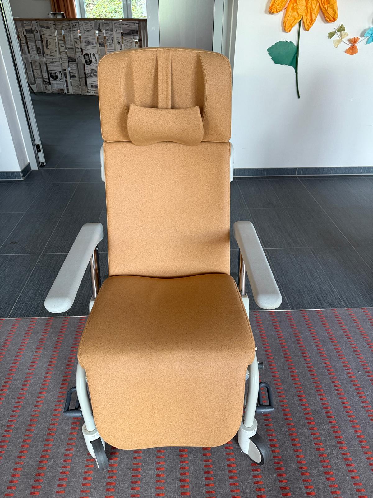 Stiegelmeyer Ravello Sano Pflegestuhl