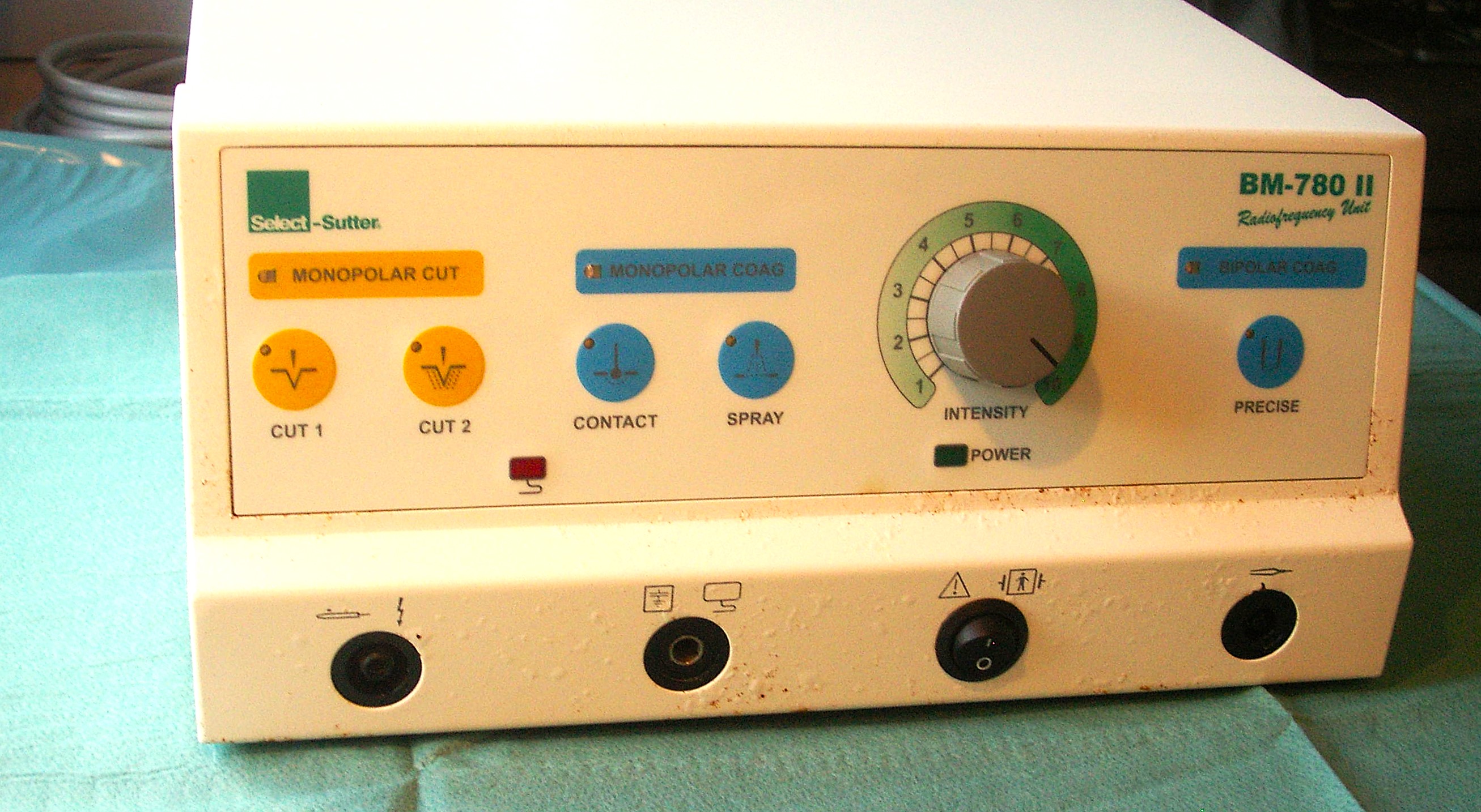 Sutter BM-780 II Radiofrequenz-Generator  - Bild 3