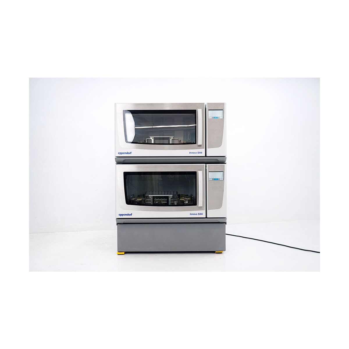 Eppendorf S44i Incubator Shaker Double Stack Refrigerated + Non Refr., 26.775,00 €