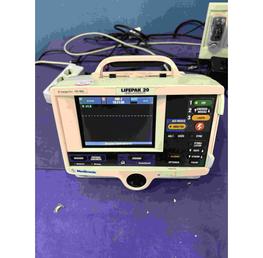 MEDTRONIC Lifepak 20
