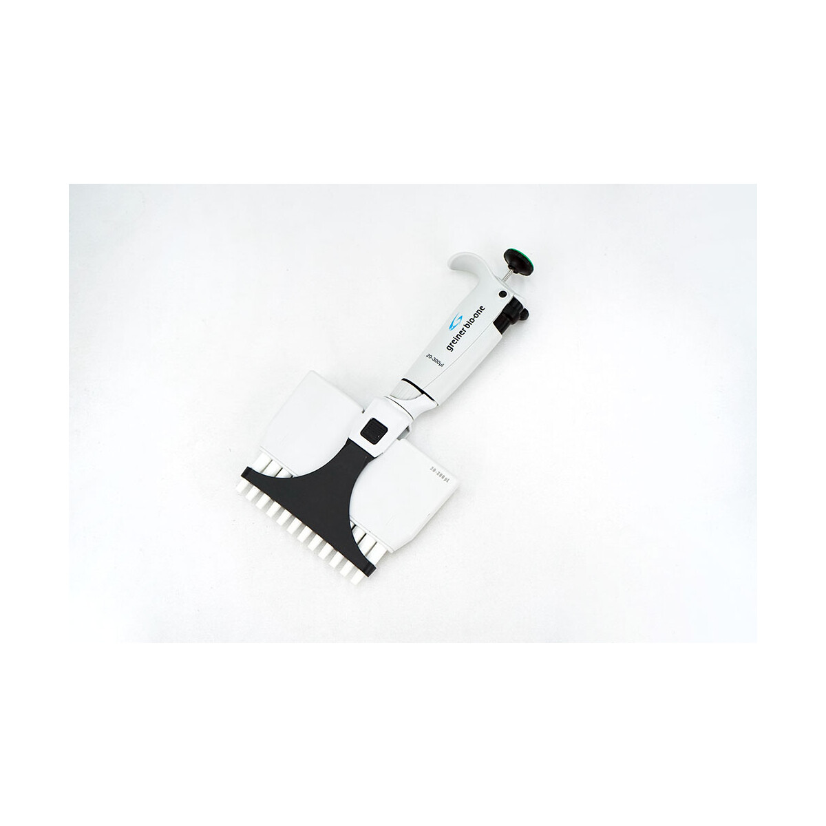 Greiner Bio-One 8 Channel Kanal Pipette Pipet 20-300 uL, 327,25 €