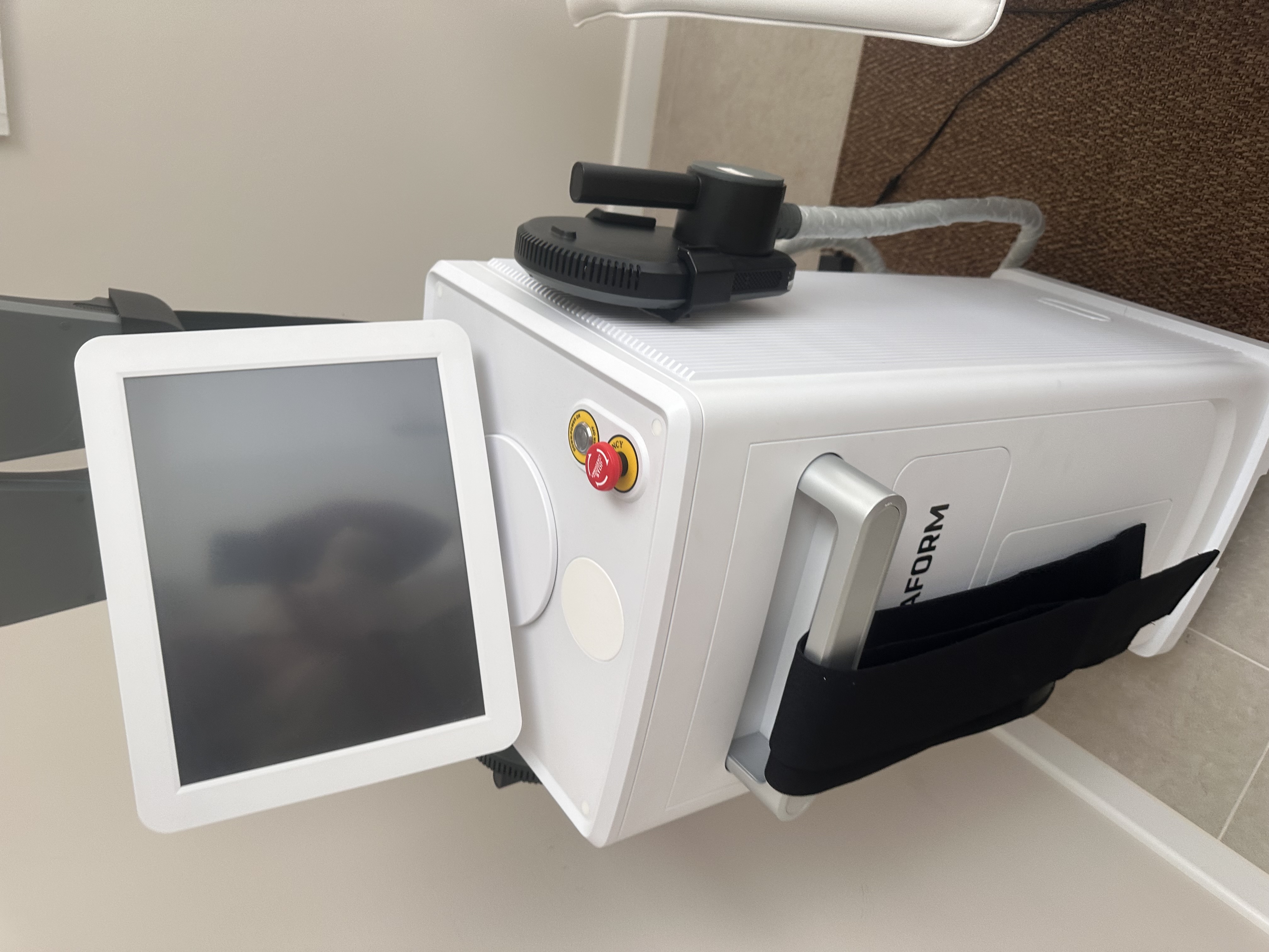 Ultraform RF Sculpt  - Bild 4