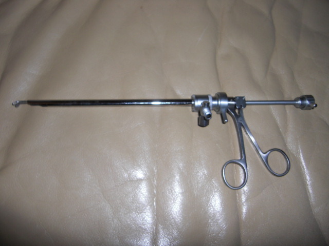 Arbeitskanal für starre Endoskope